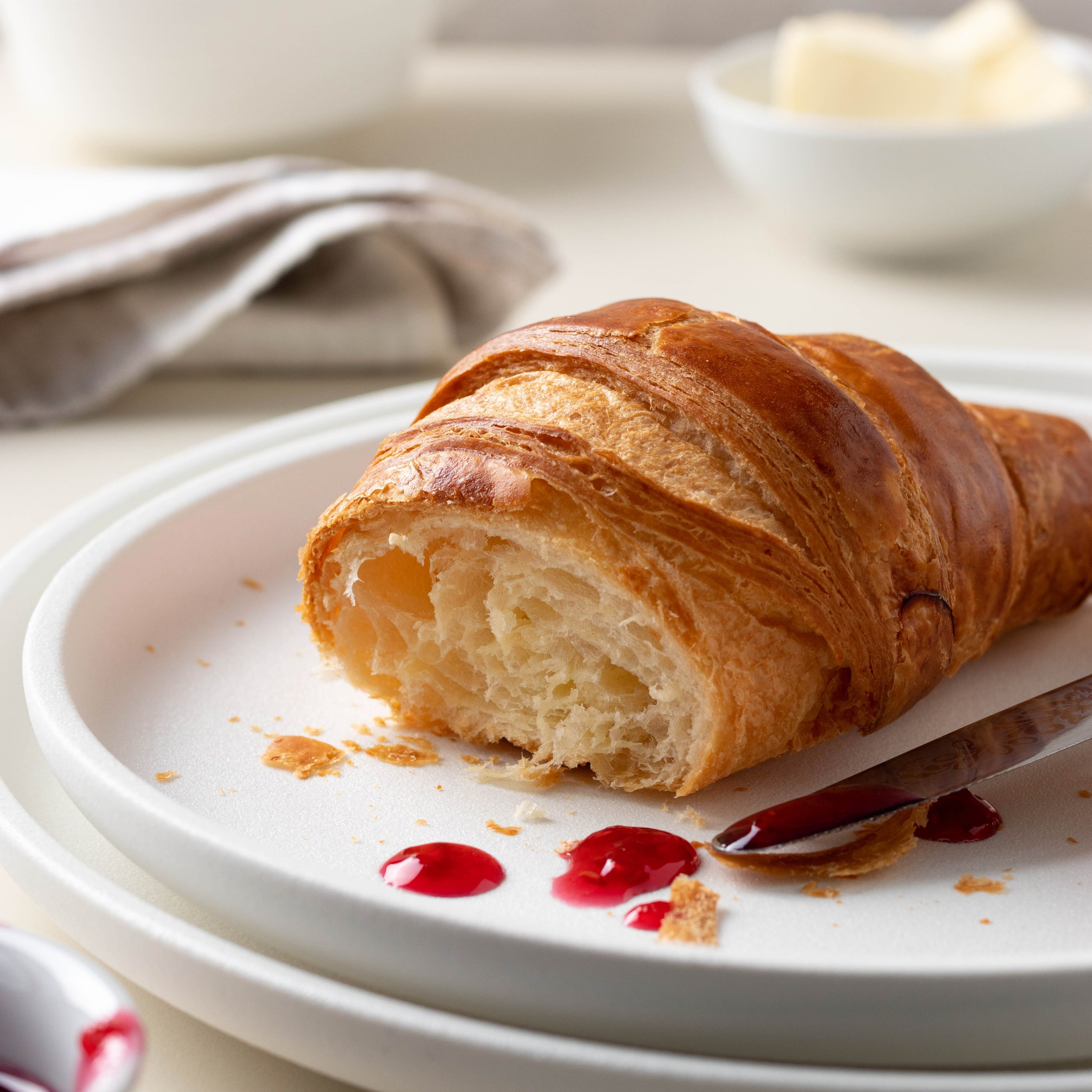 С круассанами