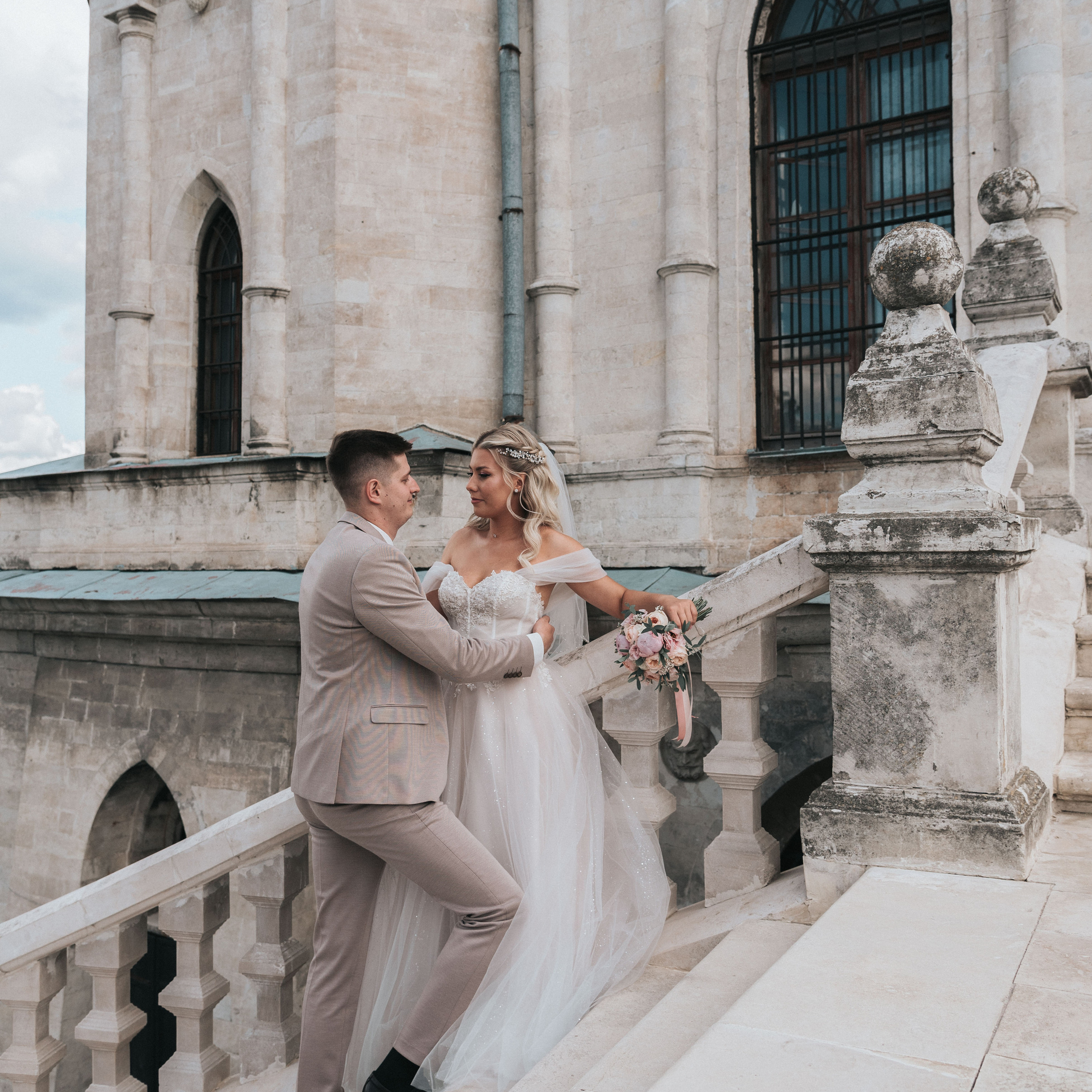 Леша и Катя