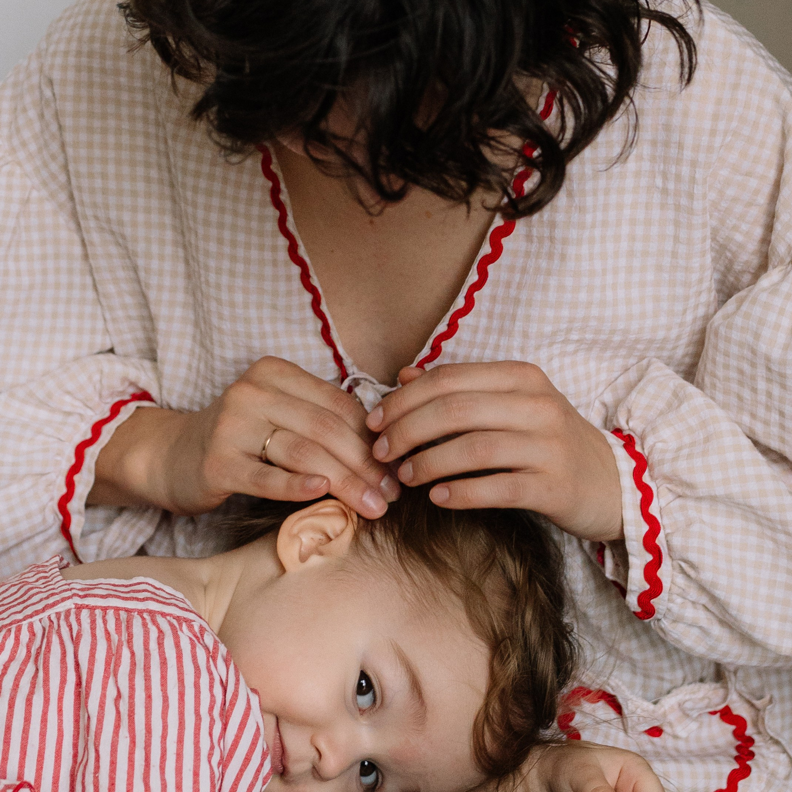 Женя и Алиса. Домашняя история