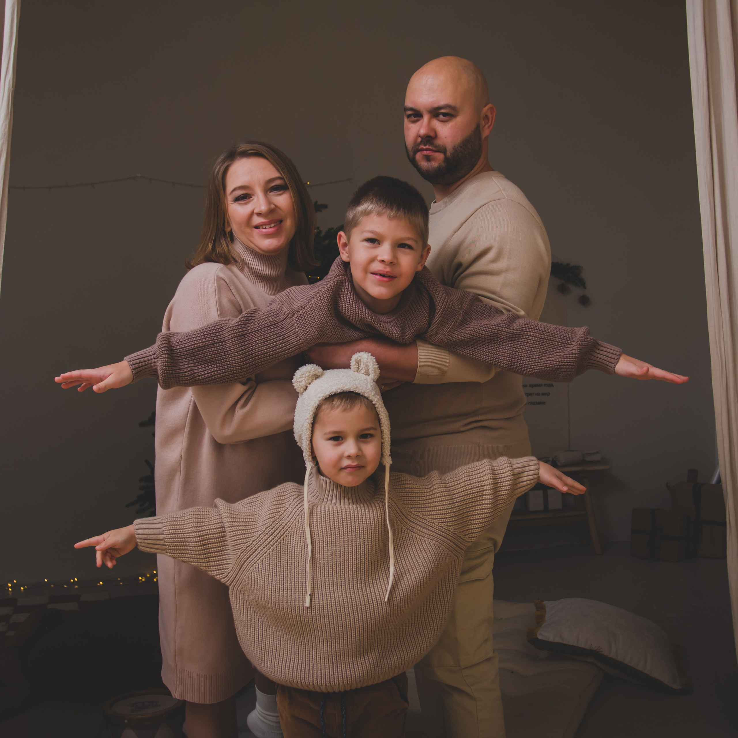 Семейная новогодняя фотосессия