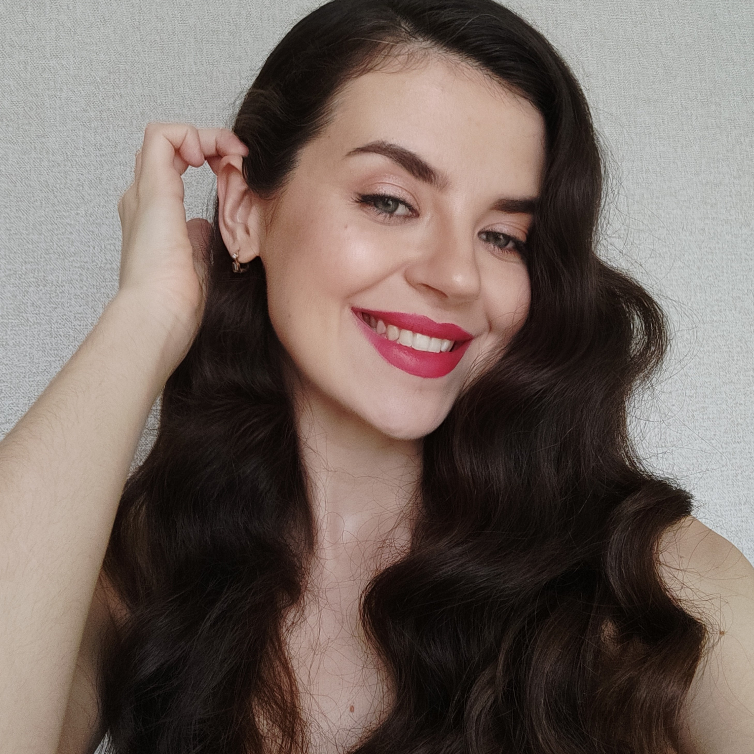 Отзывы. Пушкарева Кристина — Прически Макияж