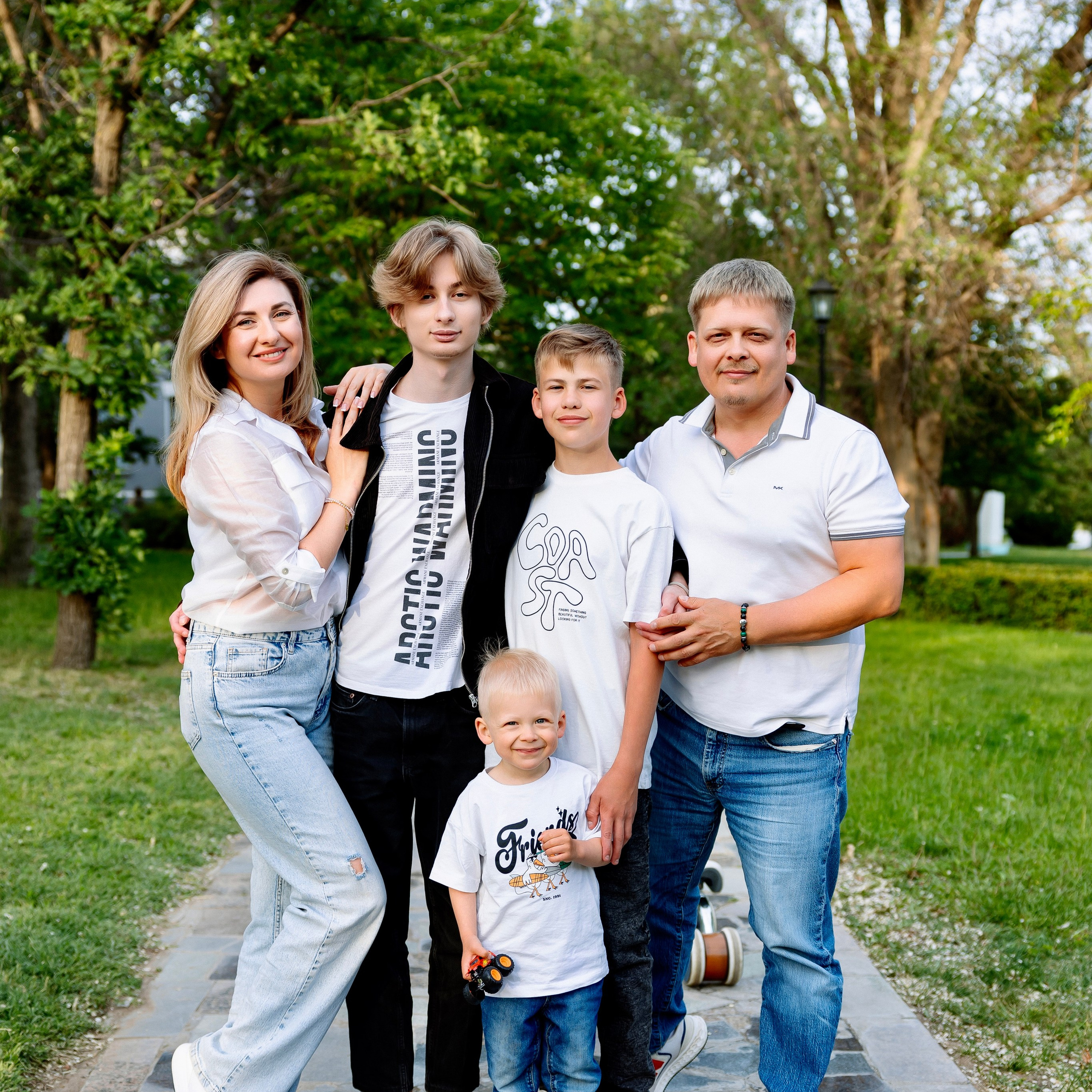 You & Family & Lovestory & Lifestyle & Wedding & Fashion