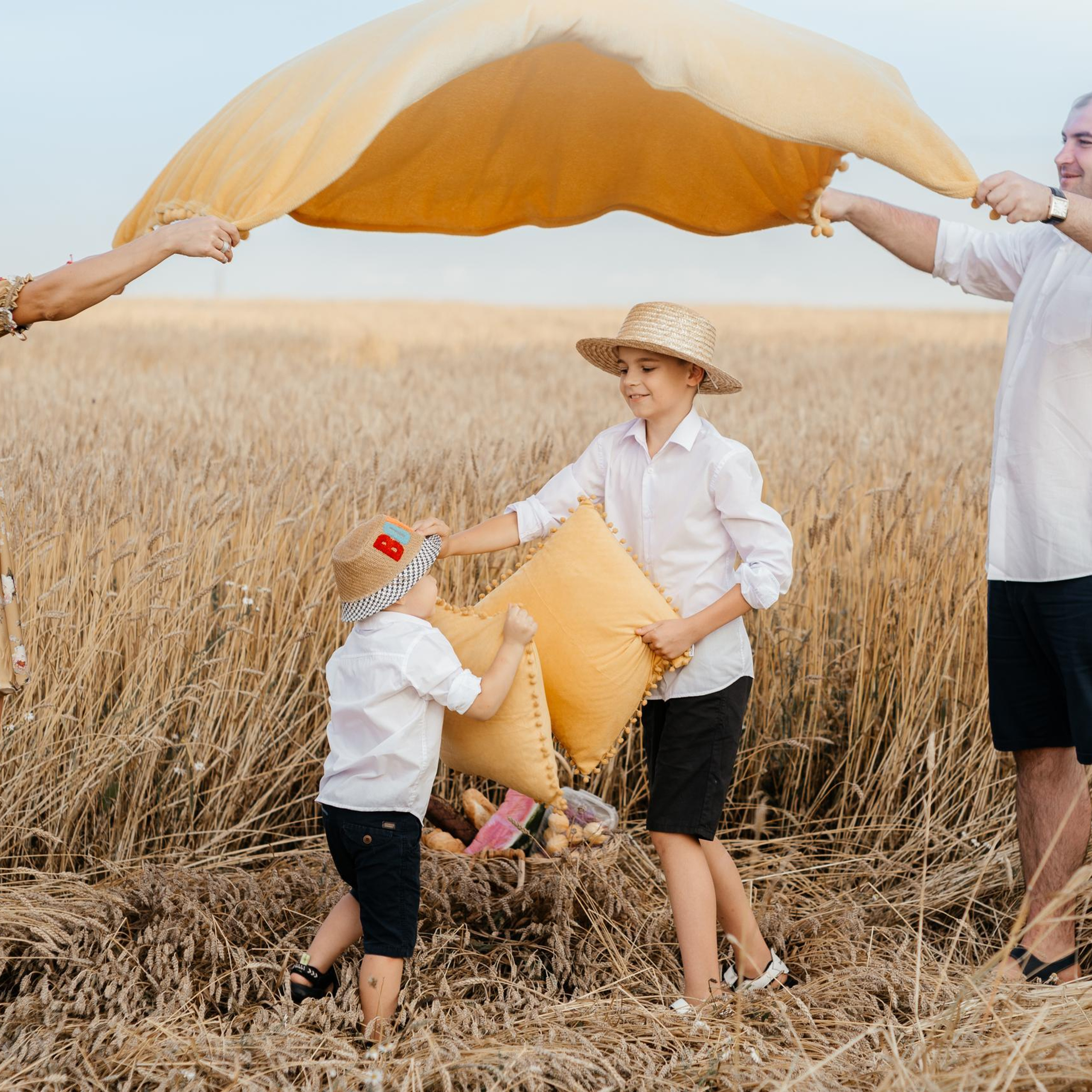 Отзывы. Доброго времени суток! Меня зовут Куличкова Юлия — я фотограф Ваших эм
