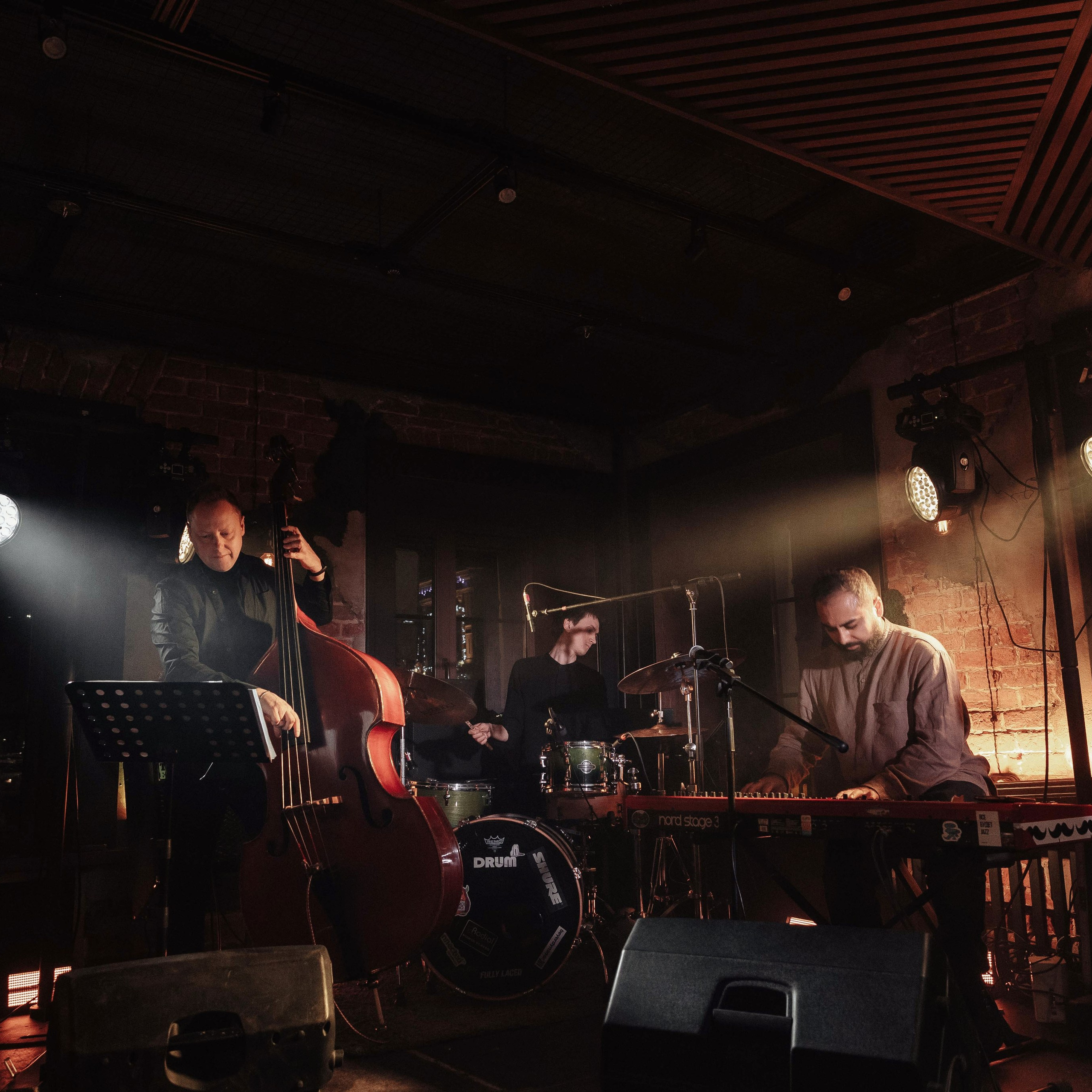 День рождения бара «Рога и Копыта»