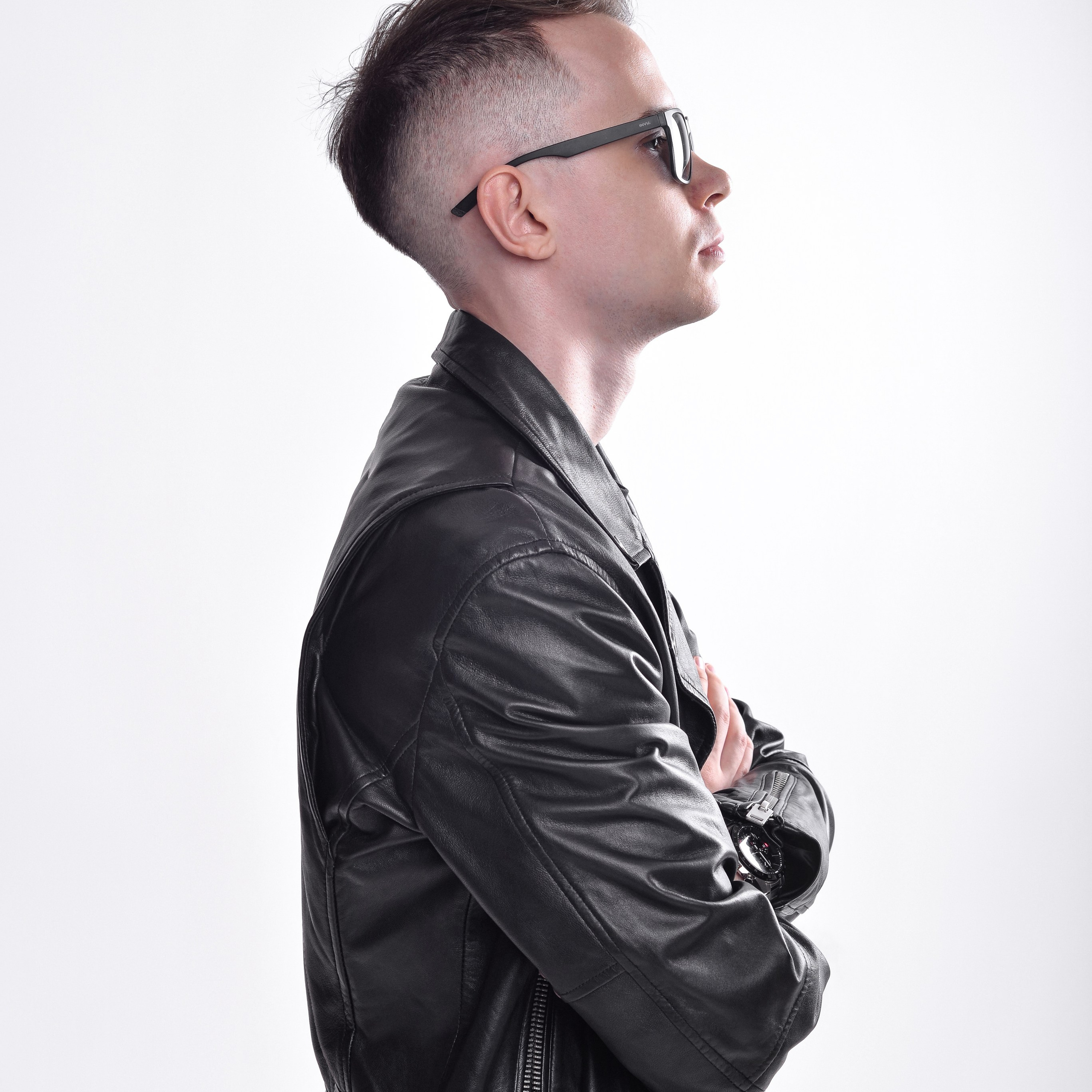 Паша на&nbsp;обложку трека