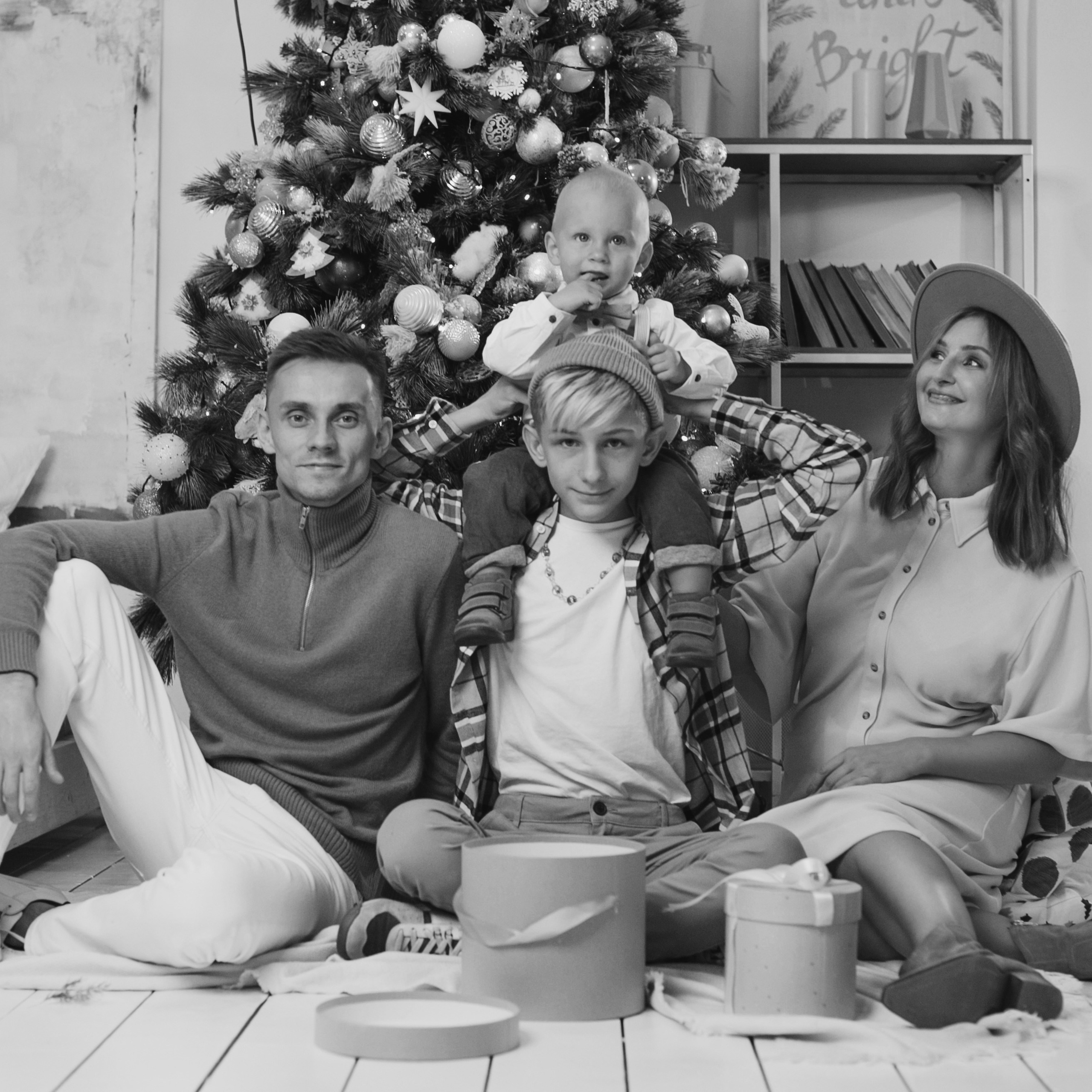 Семейный новогодний альбом