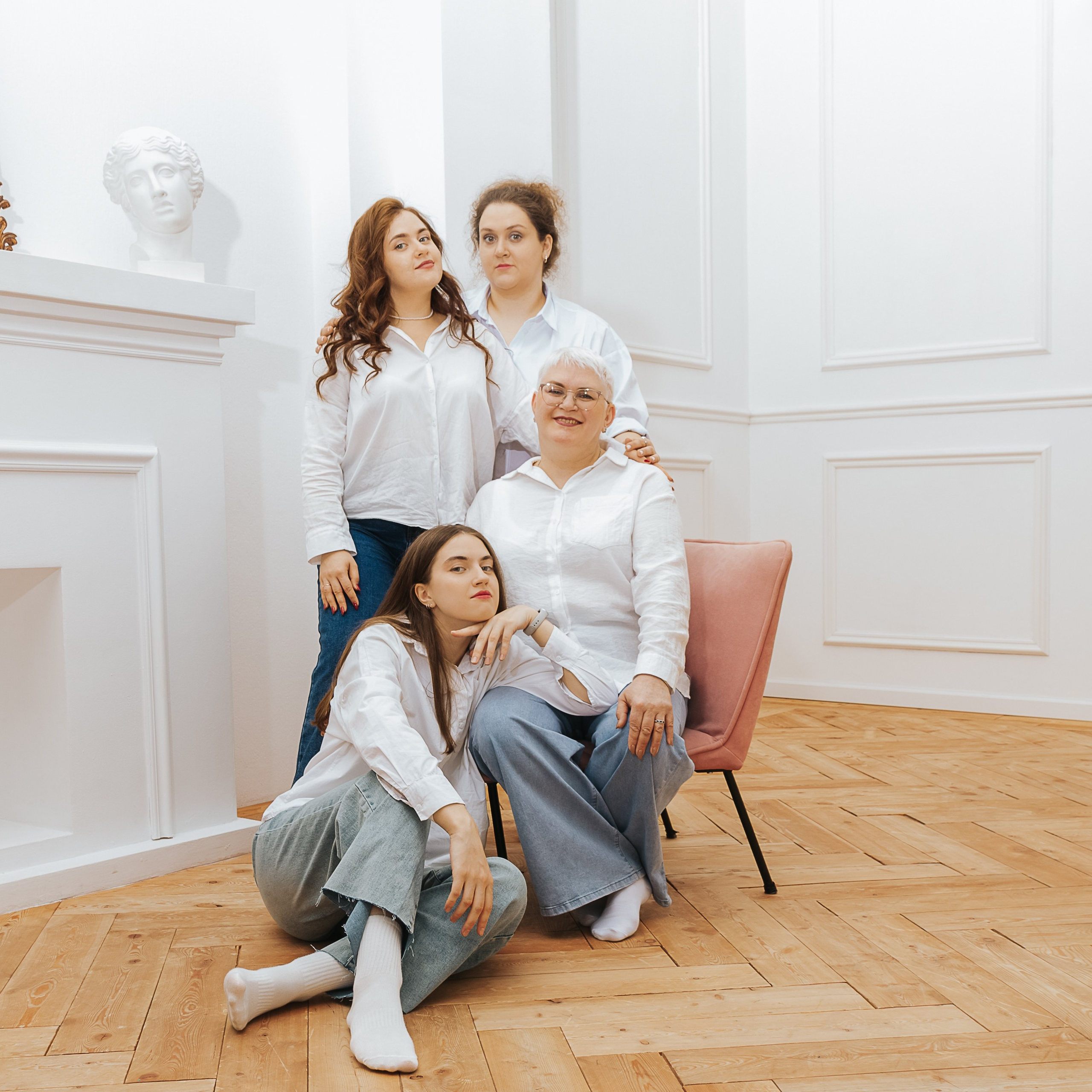 Елена, Анастасия, Анна, Валерия