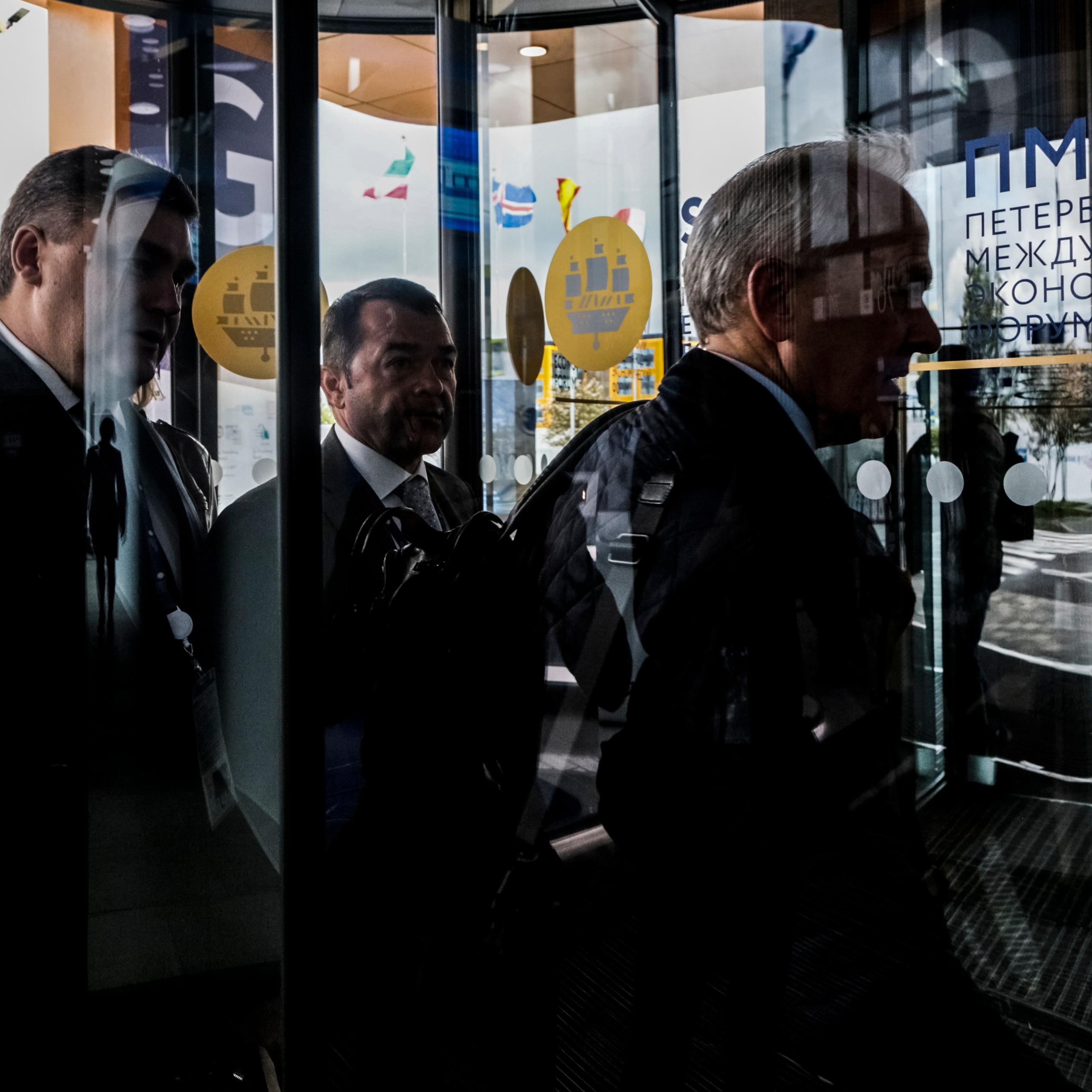 Деловой супрематизм. 2017. Евгений Курсков