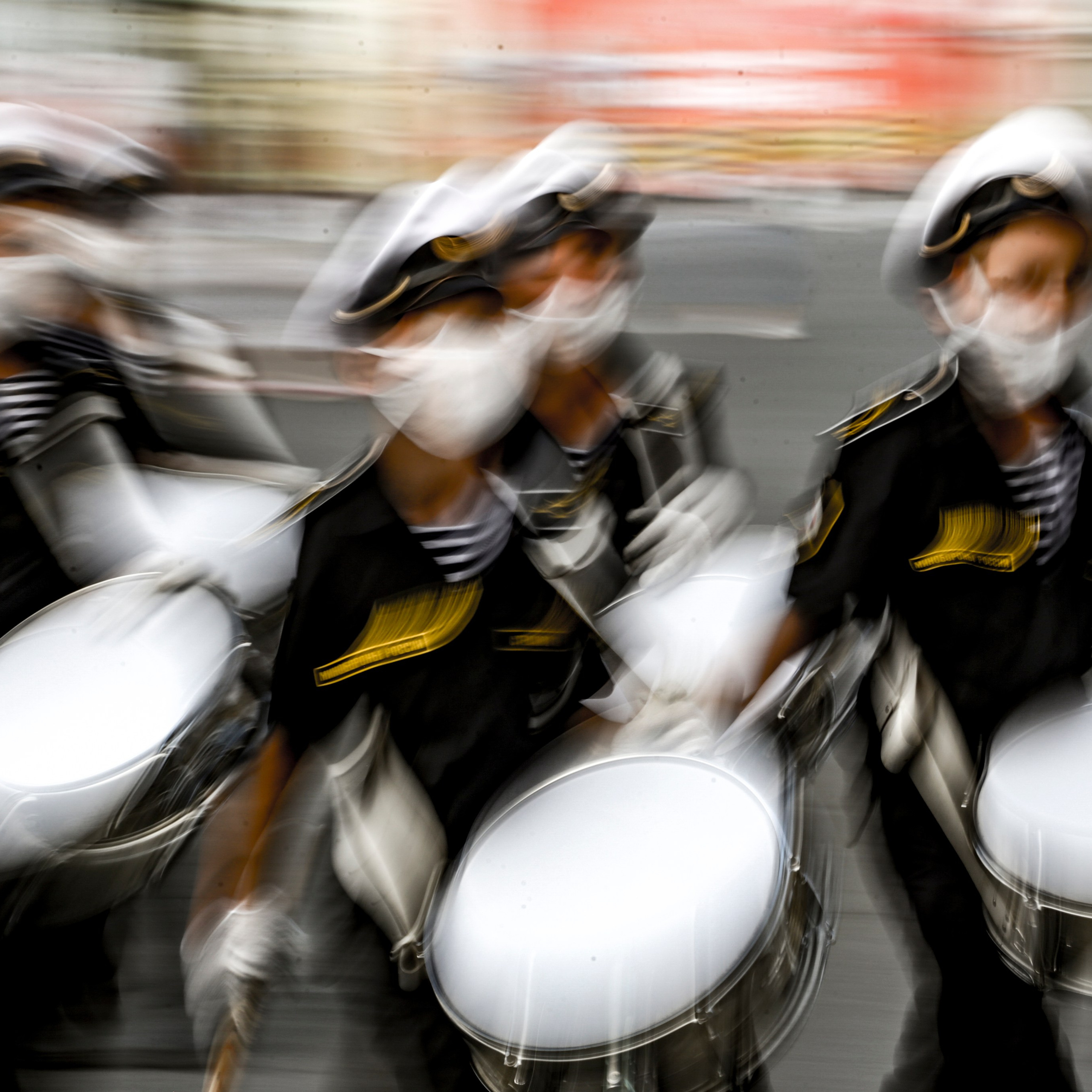 Россия. Санкт-Петербург. 18 июня 2020 года. Репетиция парада на Дворцовой площади.