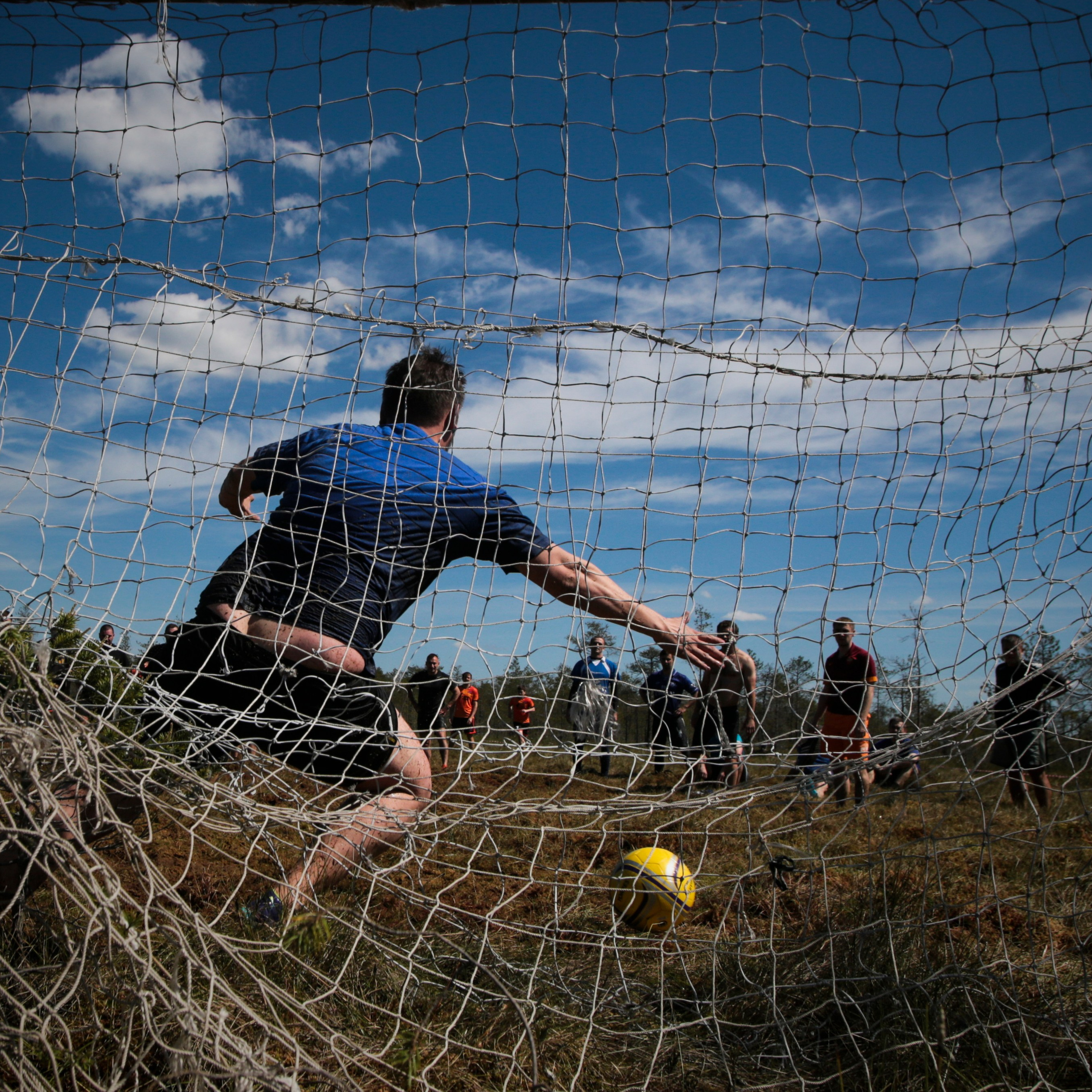 Болотный футбол. 2017. Евгений Курсков