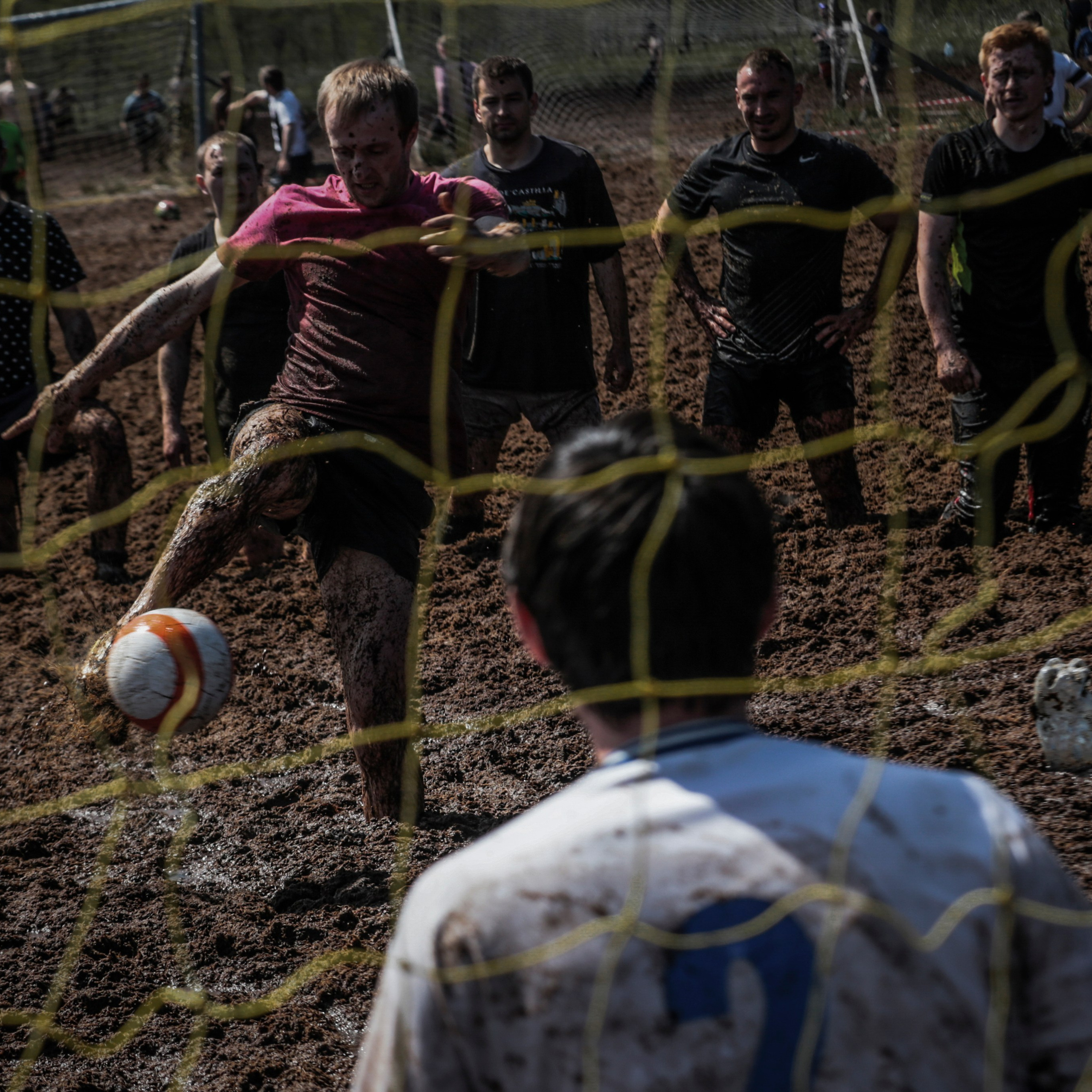 Болотный футбол. 2017. Евгений Курсков