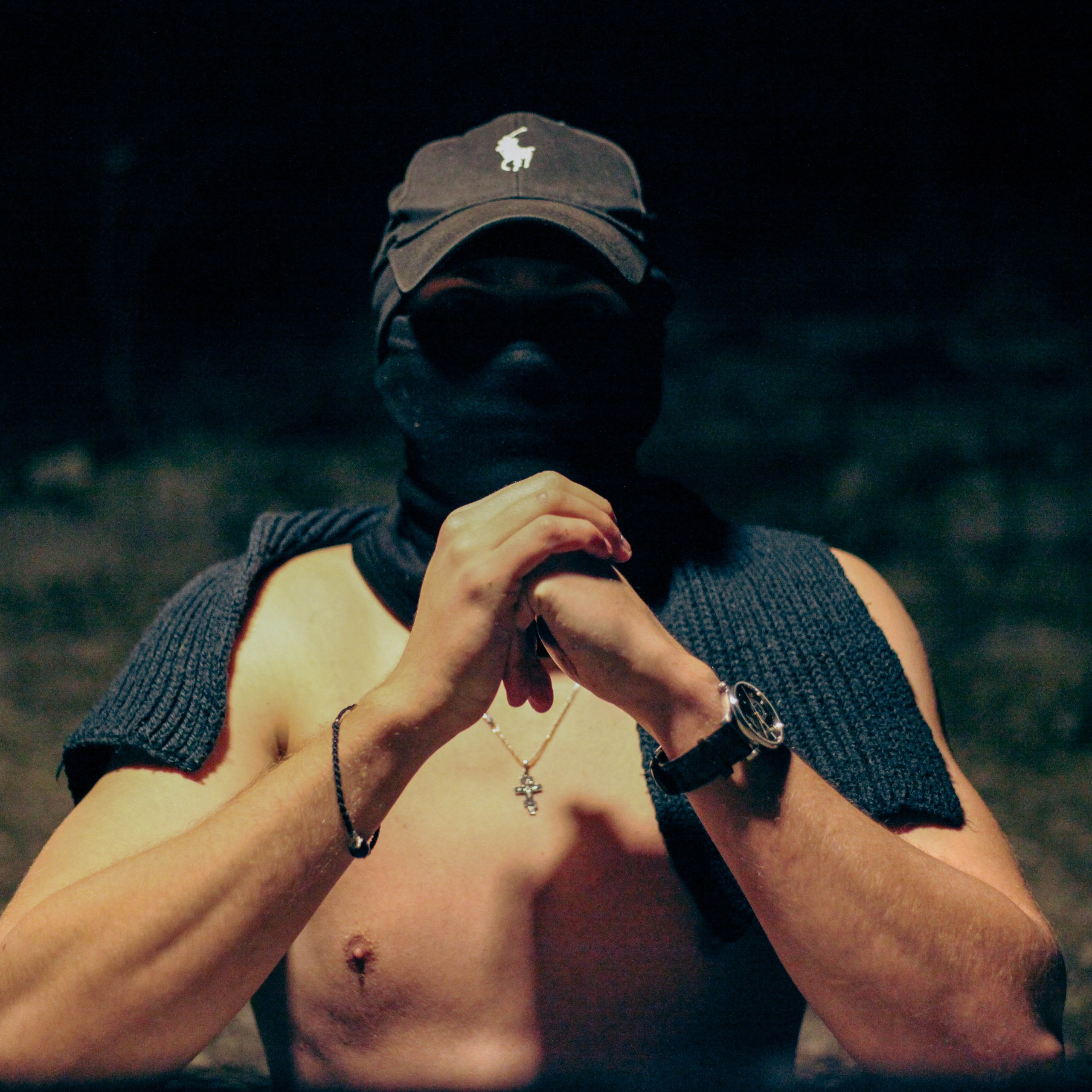 «Затянутая тишина: воспоминания прошлой жизни»