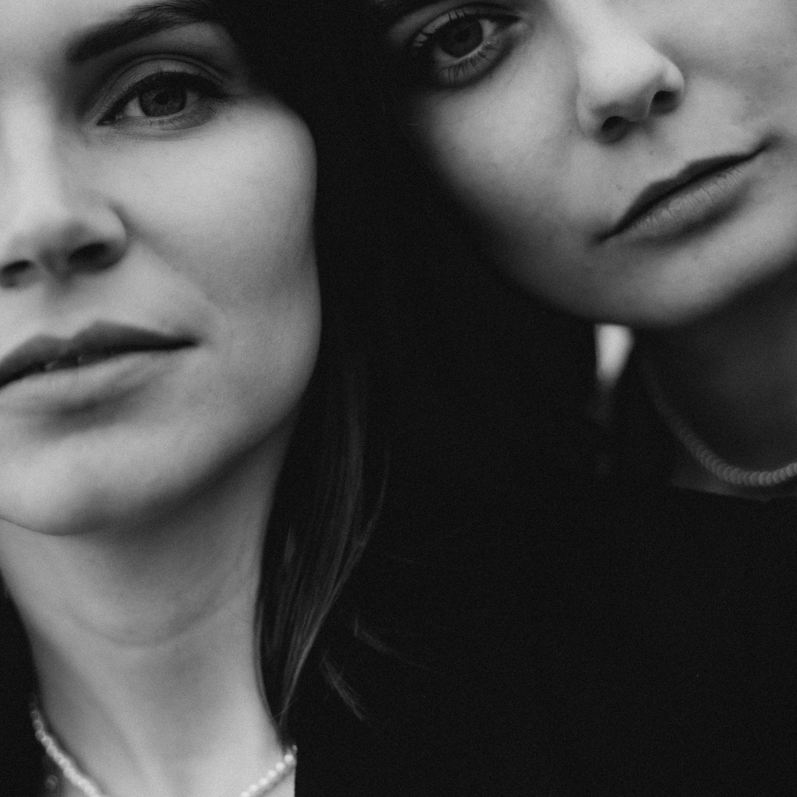 Маша и Ксюша