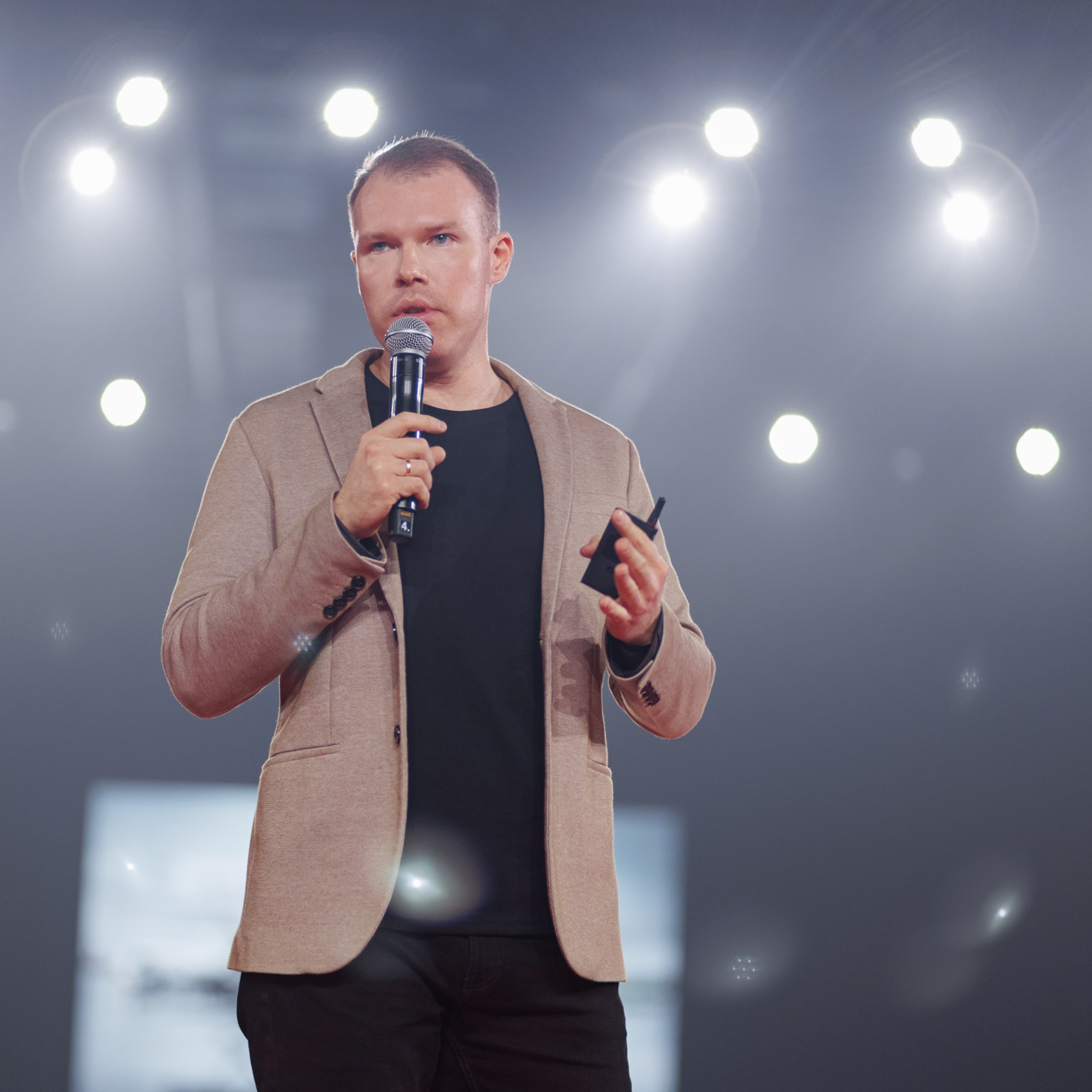 Конференции. Фотограф Сергей Ловырев