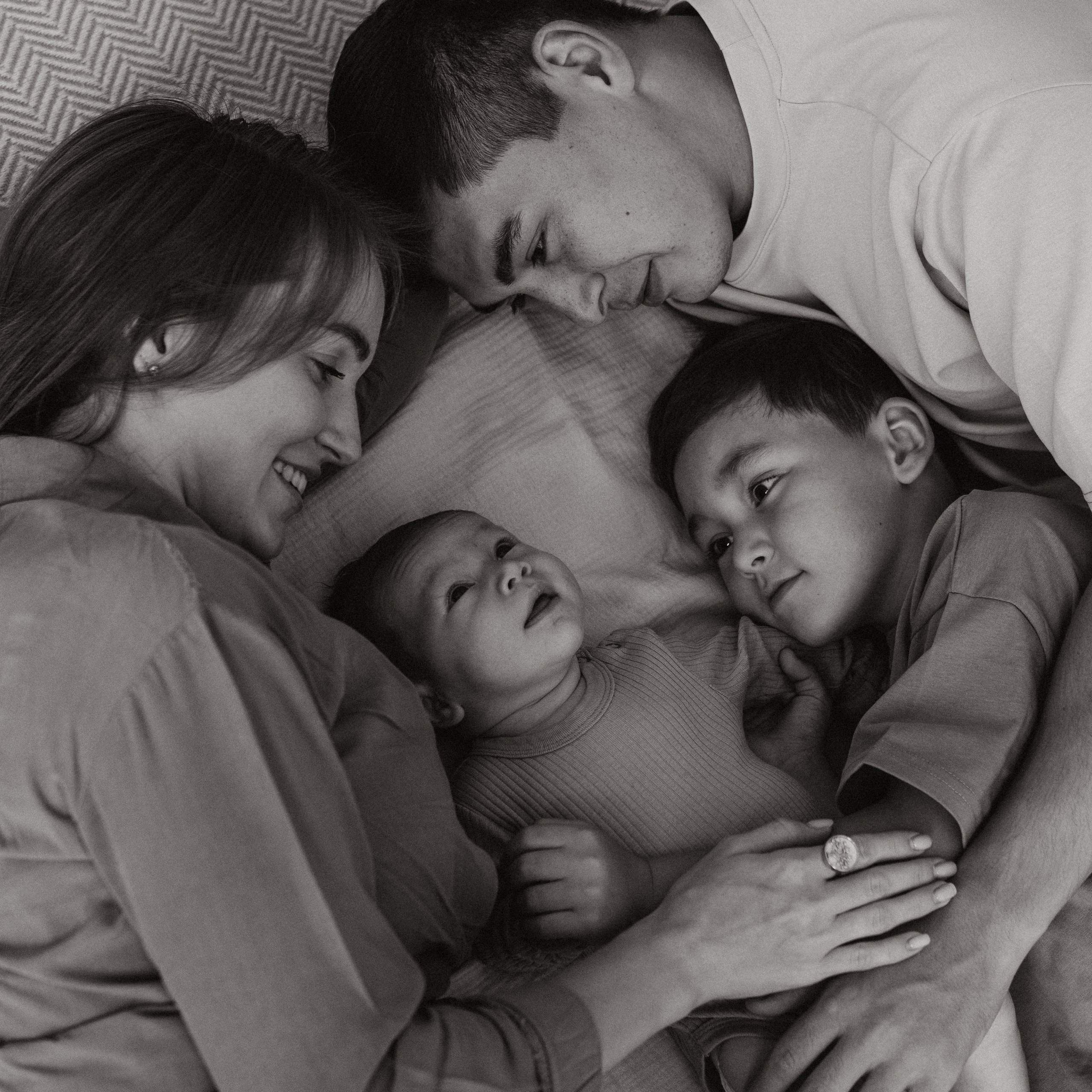 Домашняя фотосессия вчетвером