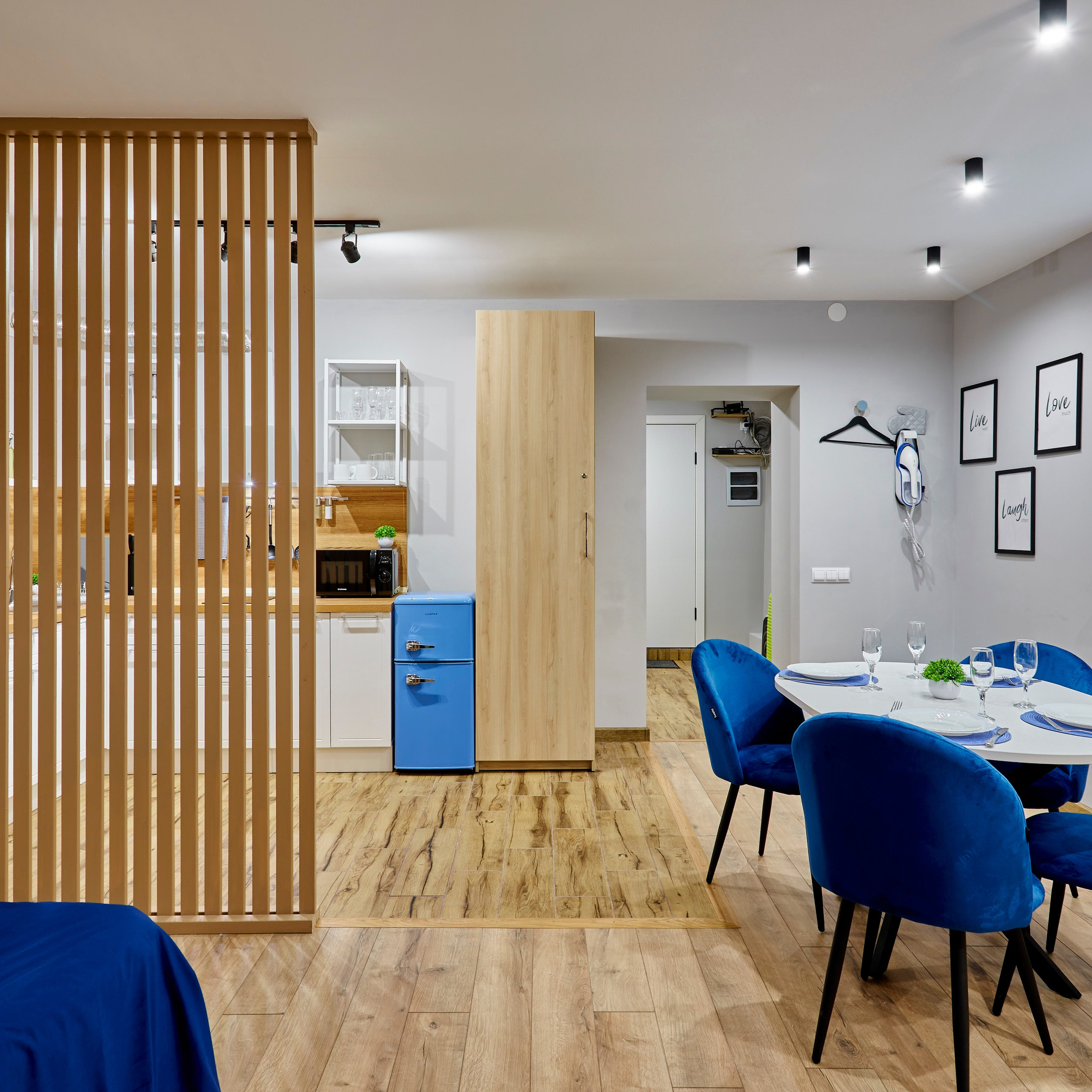 Галерная 46