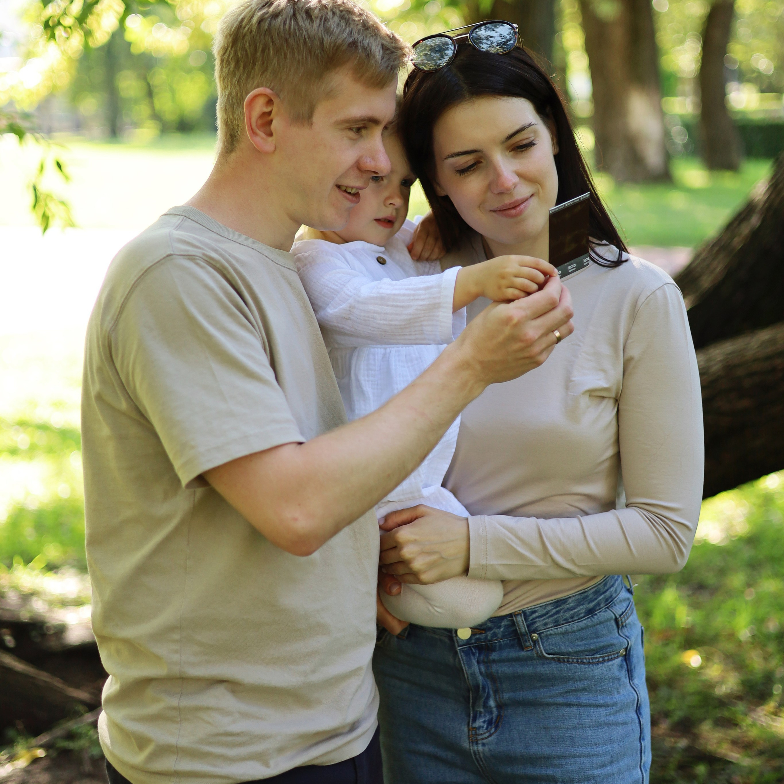 Семья Бирюковых на&nbsp;прогулке