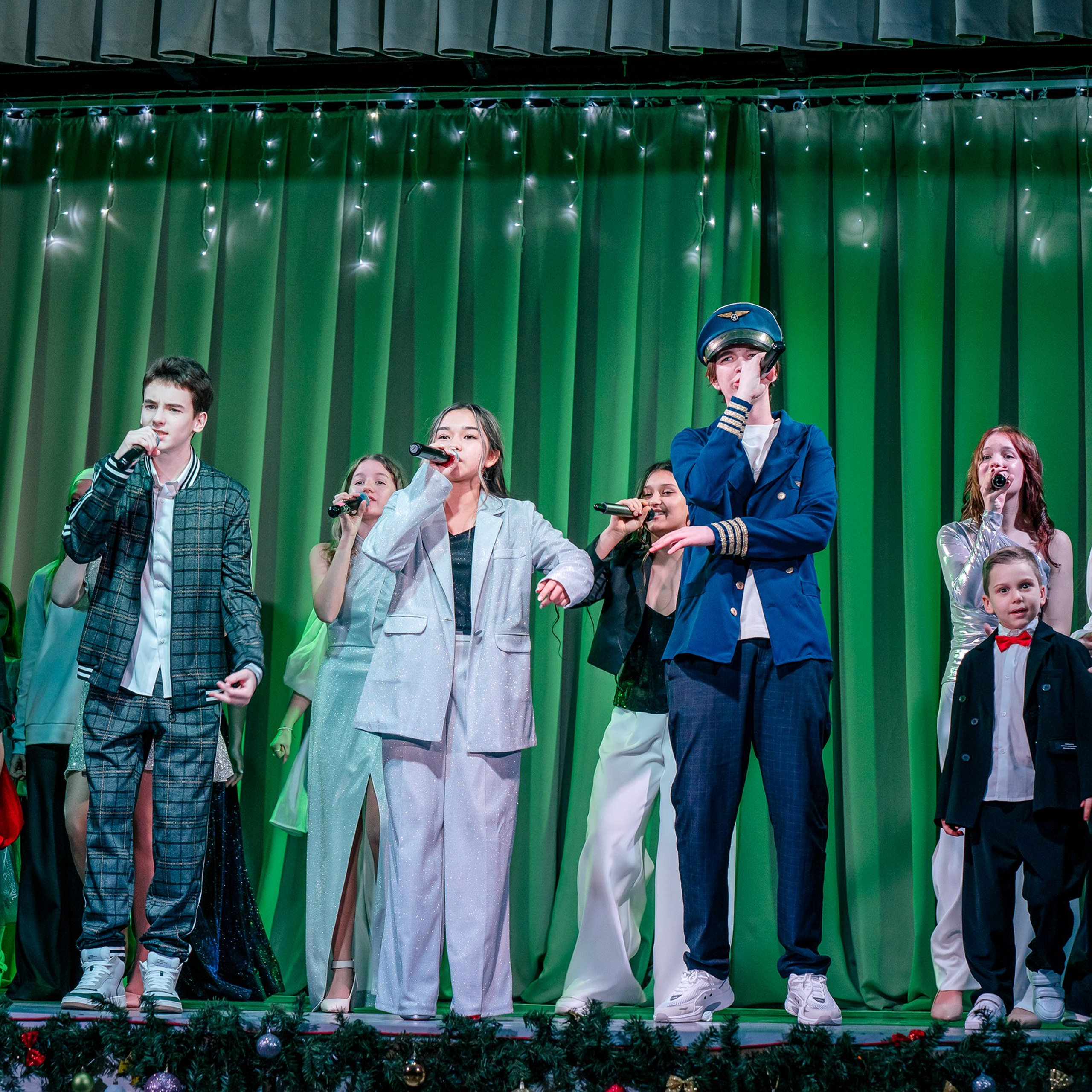 Отзывы. Выпускные альбомы, школьные фотосессии в городе Новороссийске