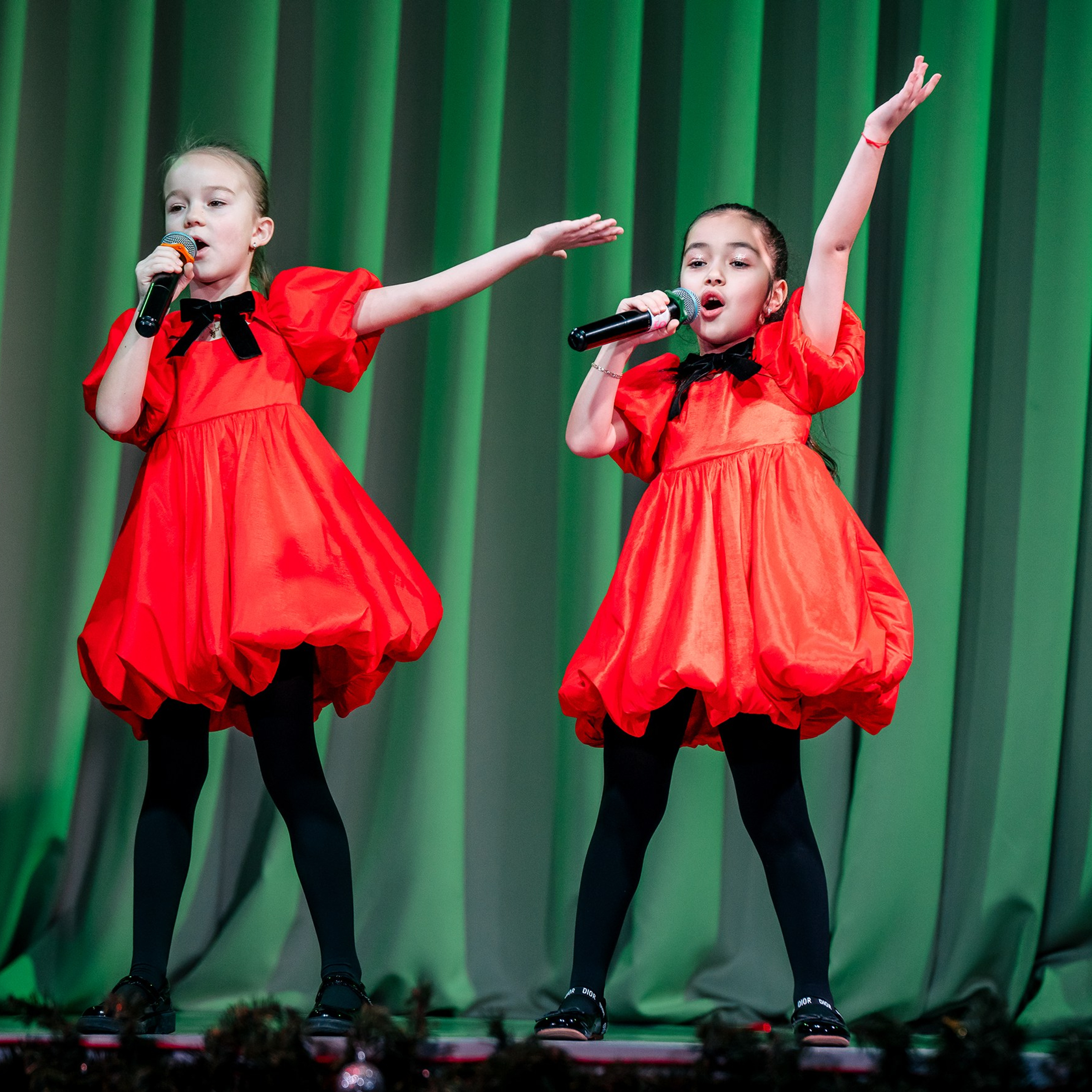 Отзывы. Выпускные альбомы, школьные фотосессии в городе Новороссийске