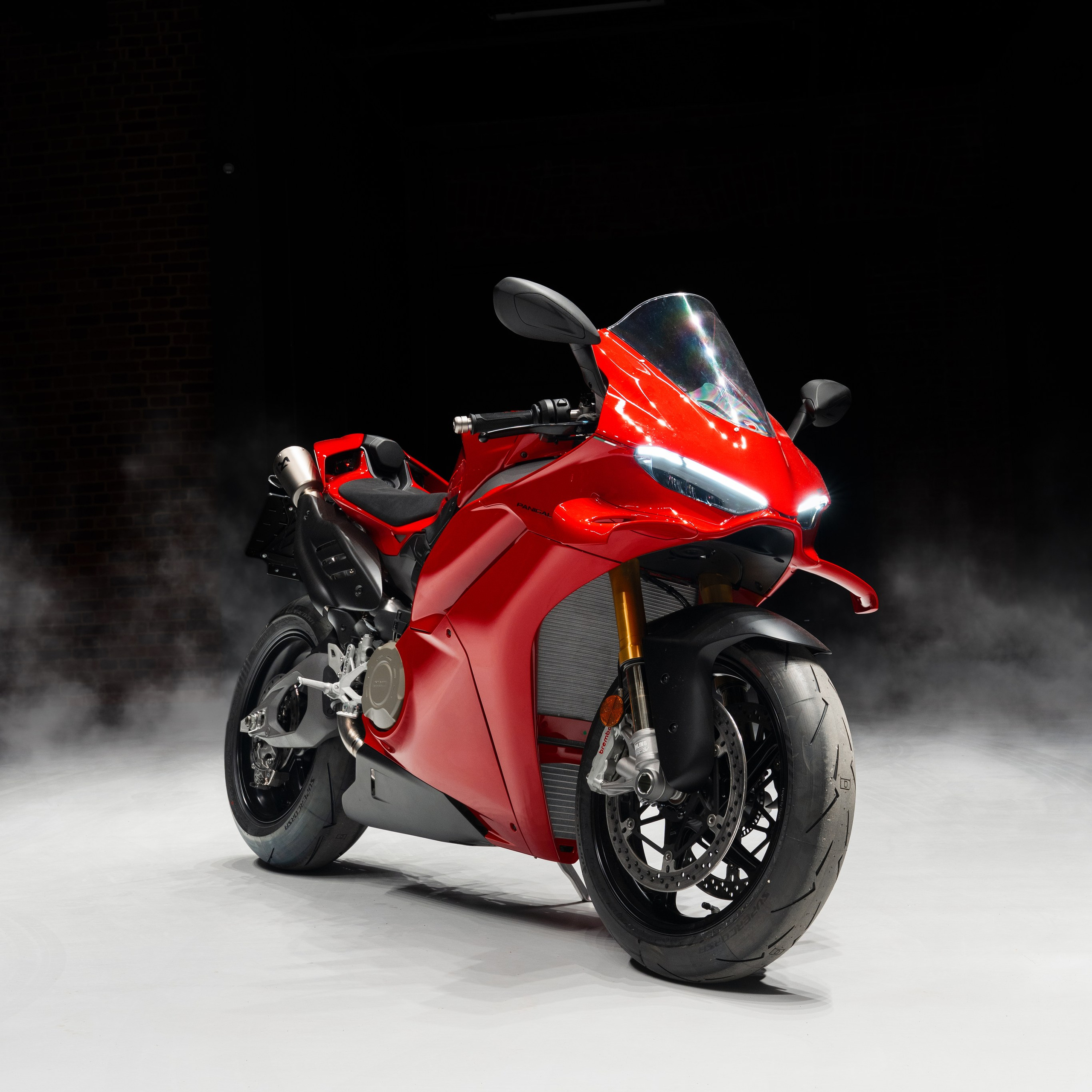 DUCATI Panigale V4S
