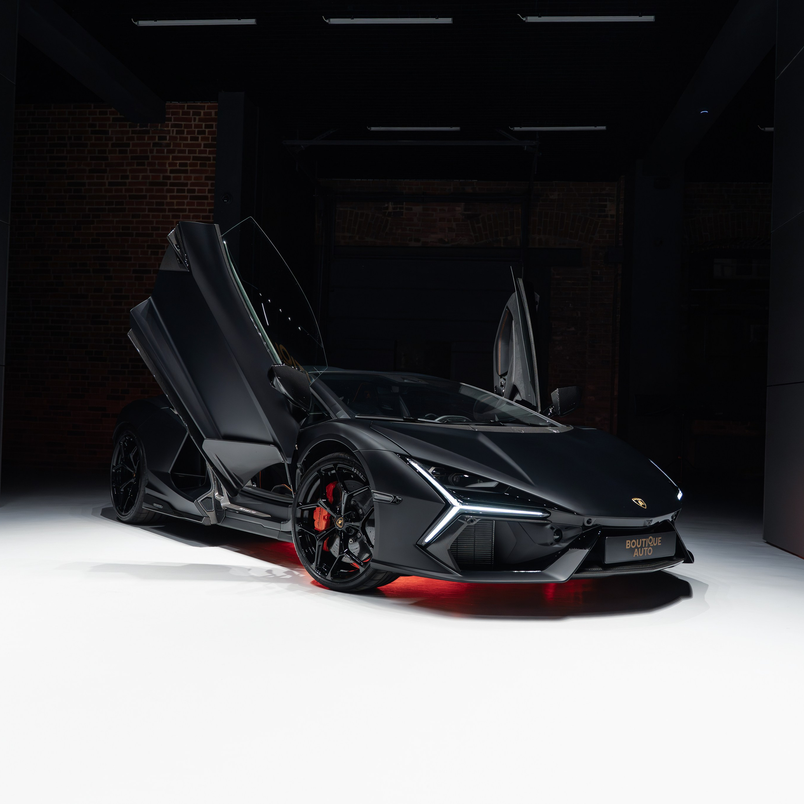Lamborghini Revuelto