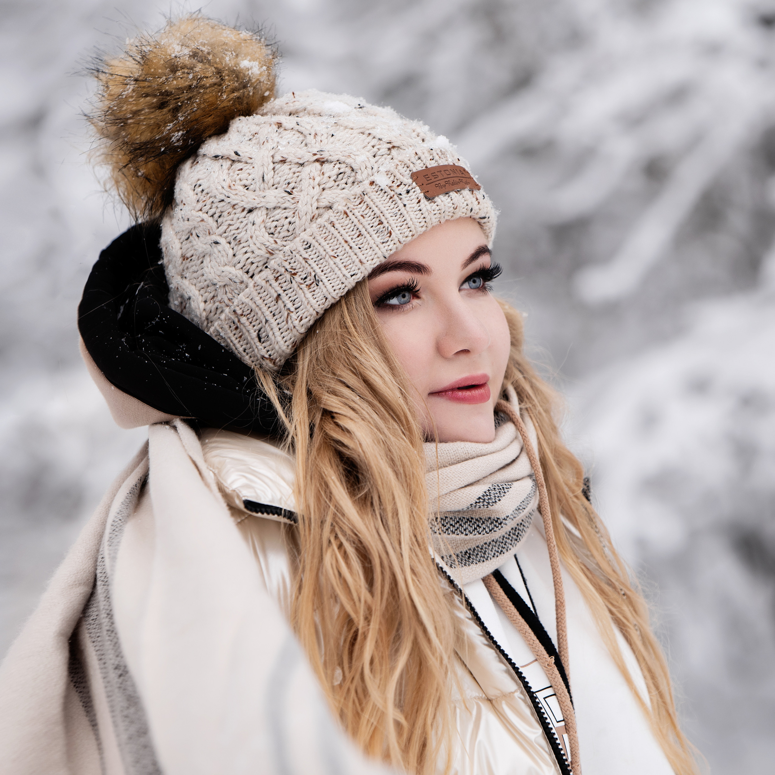 Polina Snow walk