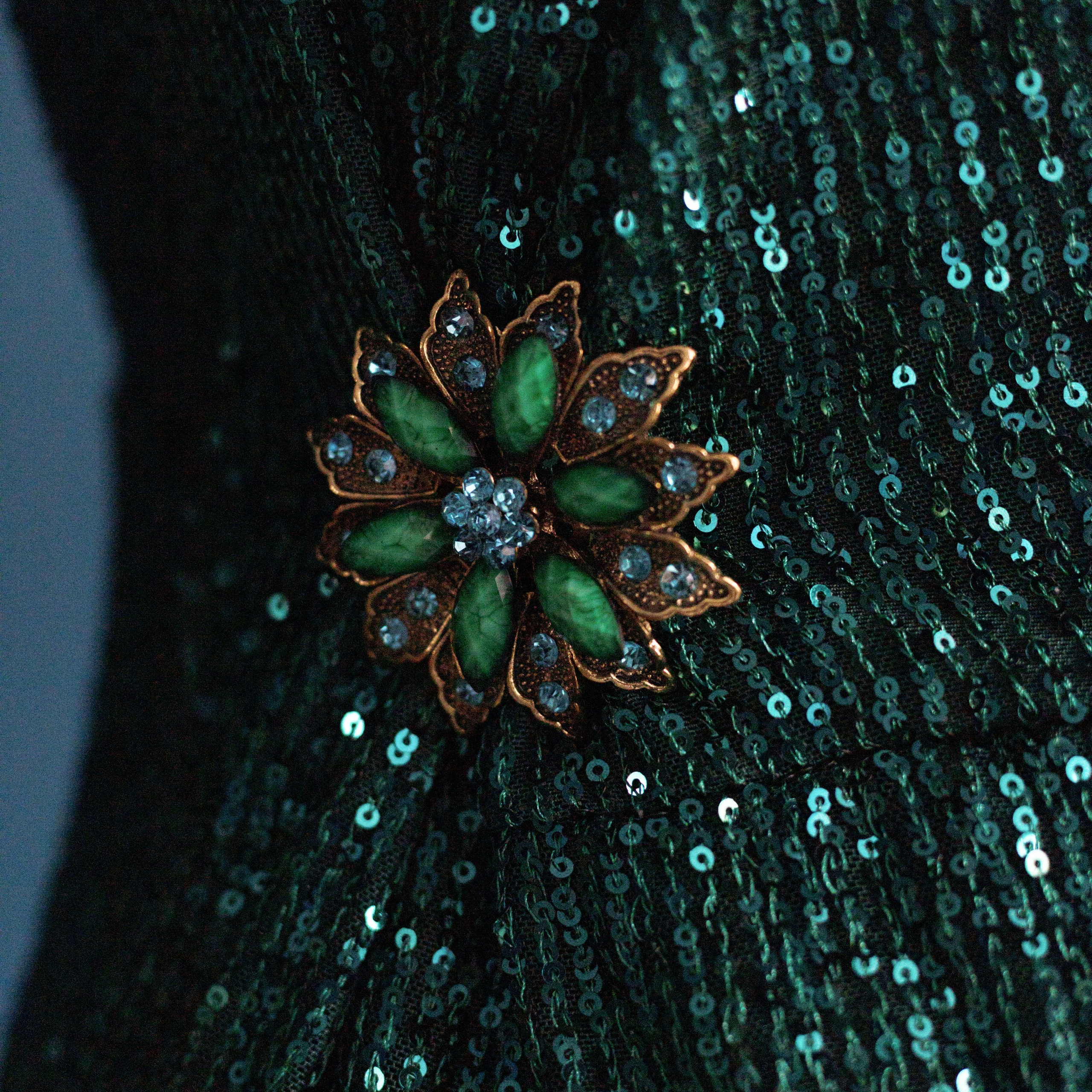 Анна. В каждой женщине есть частичка Дракона.