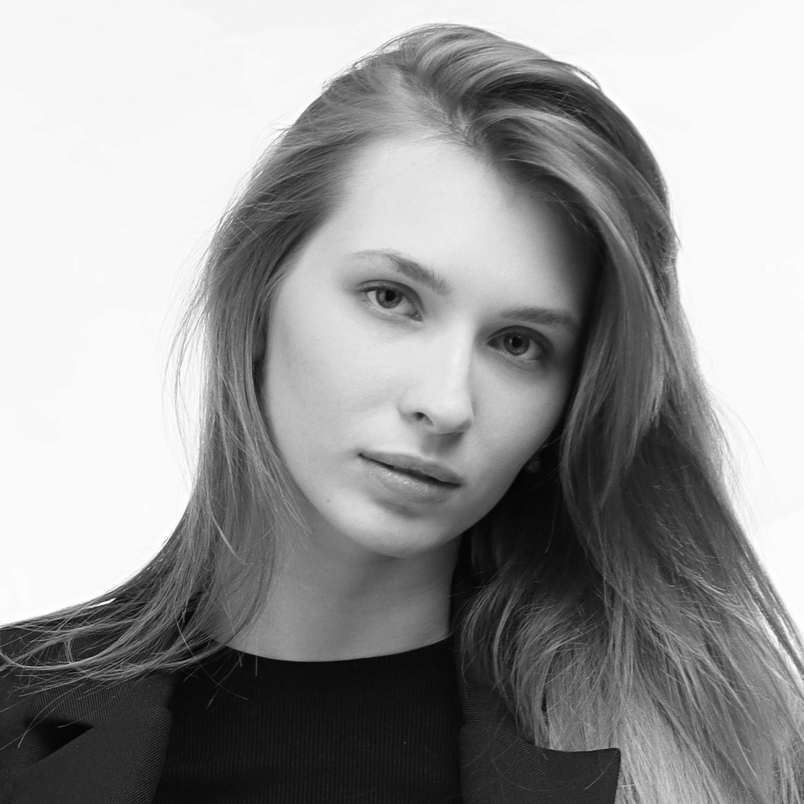 Юлия Полякова