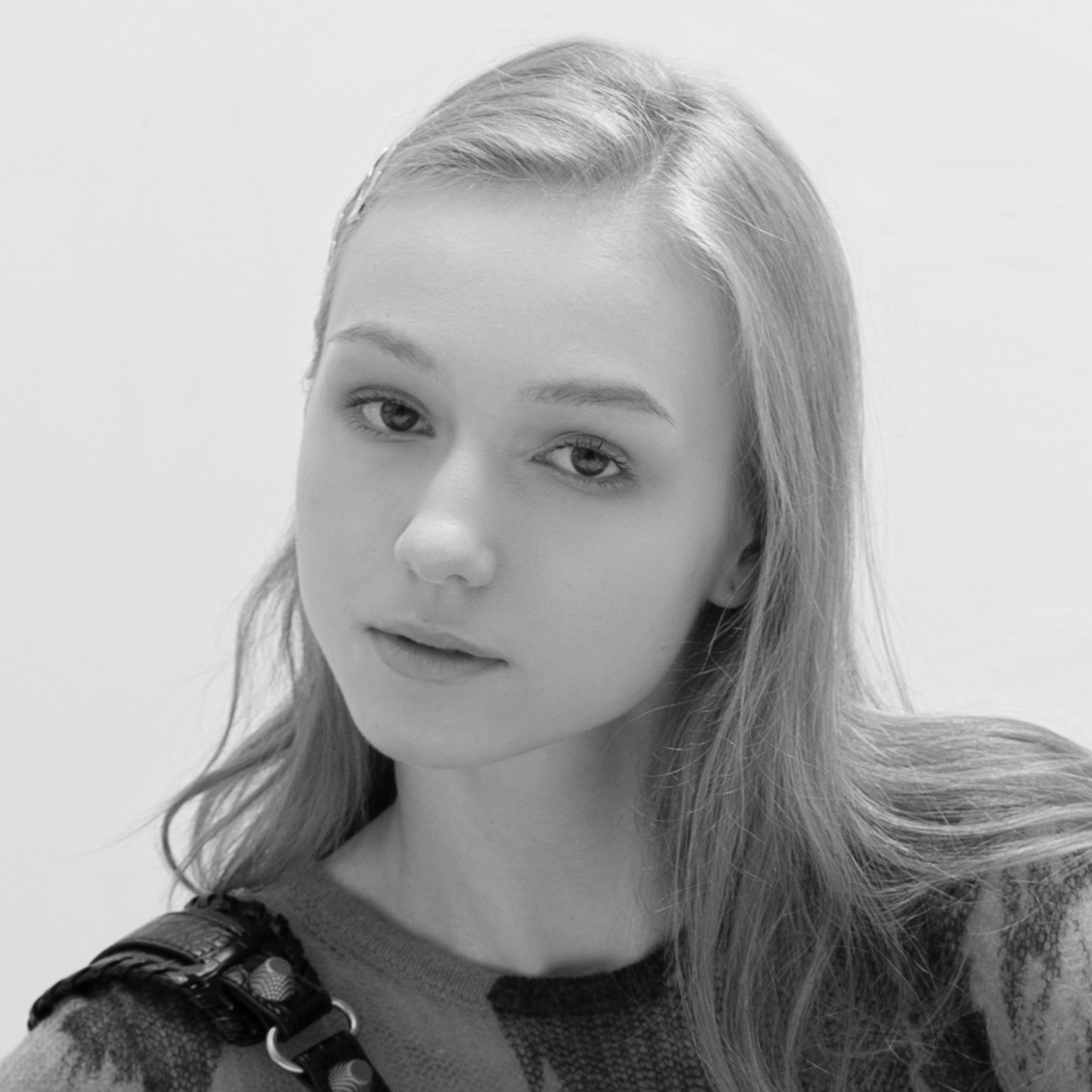 Алина Леоненко