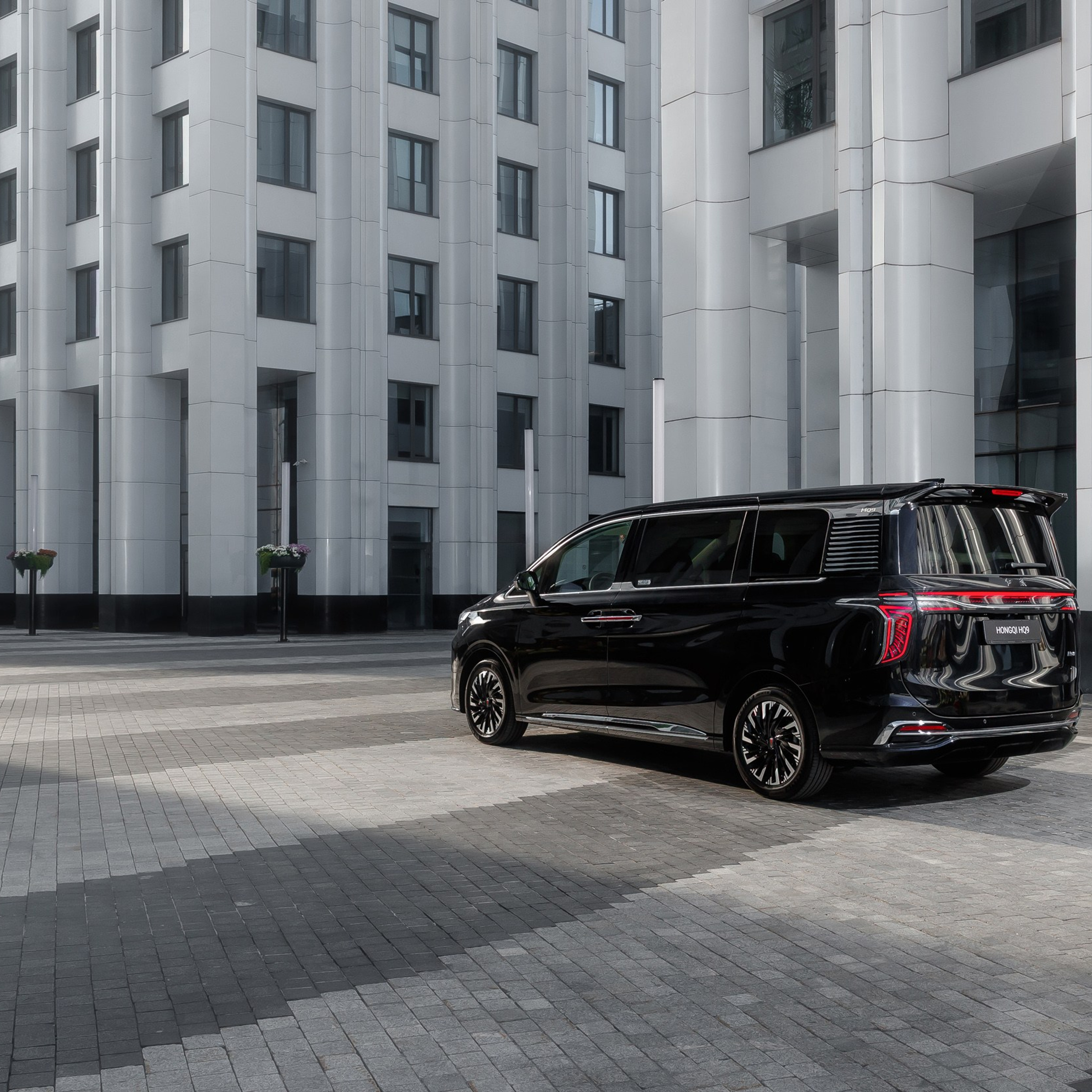 Hongqi HS9. Фотограф Дмитрий Питерский