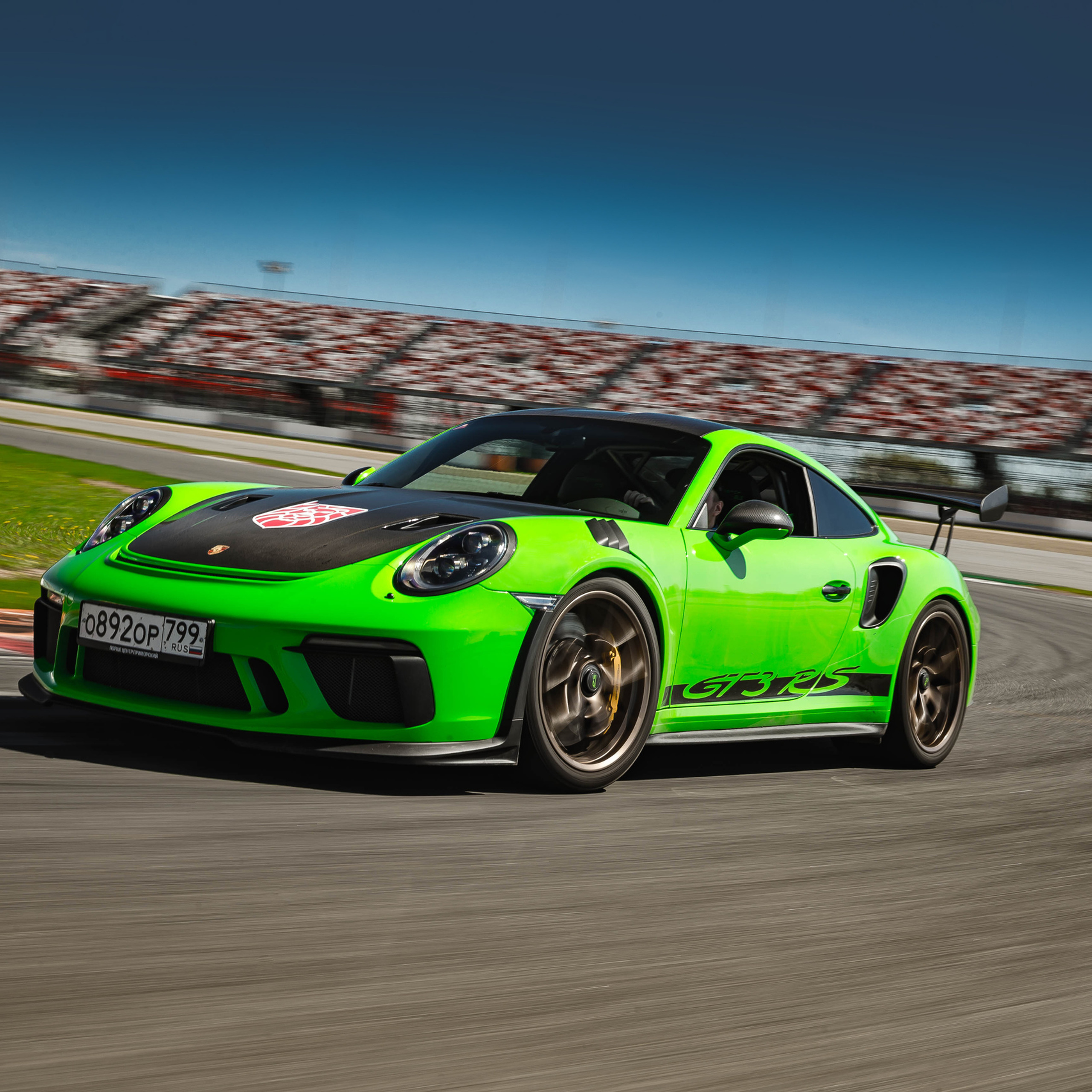 Porsche GT3RS & MB AMG GTR. Фотограф Дмитрий Питерский