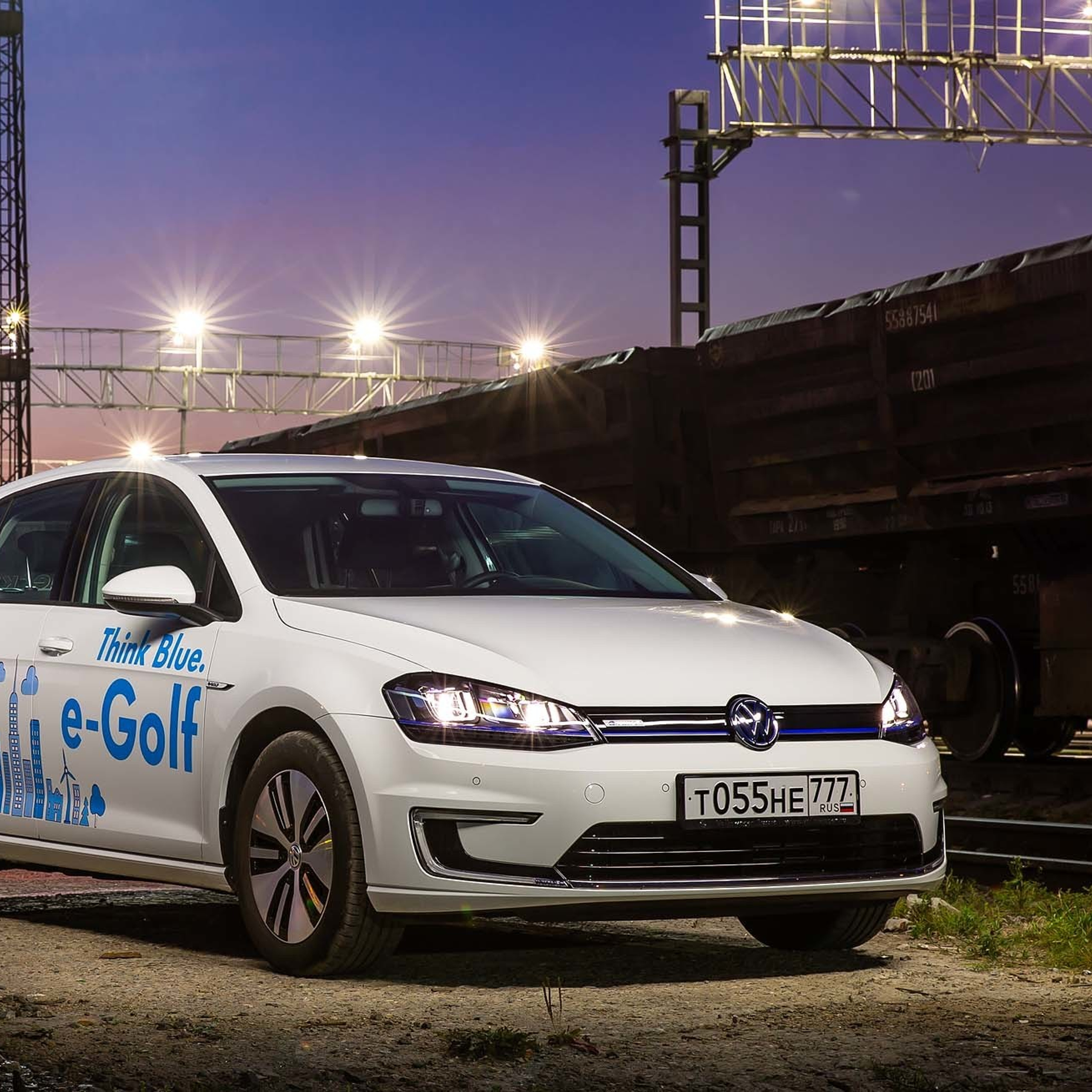 VW Golf VIIE. Фотограф Дмитрий Питерский