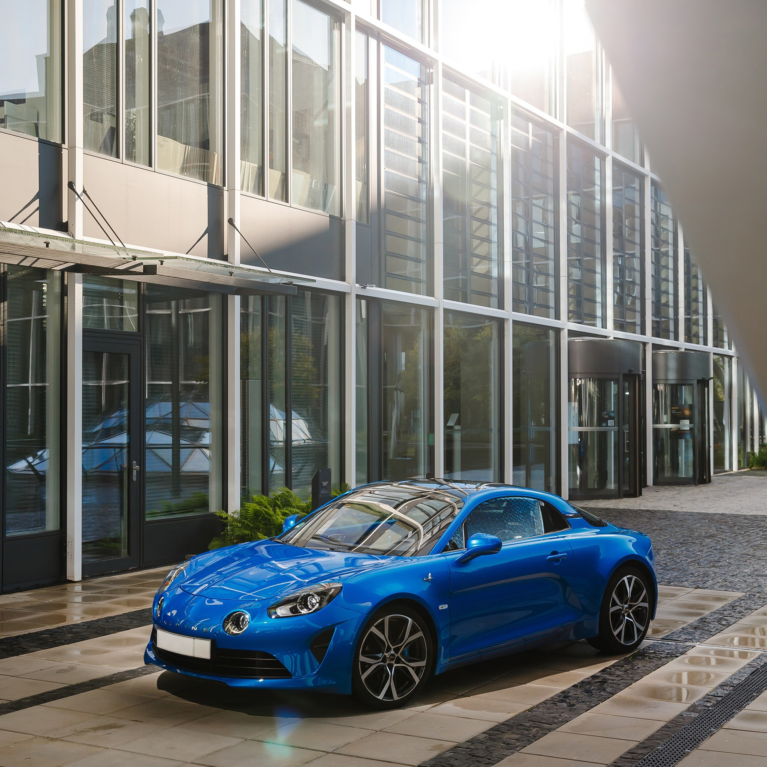 Alpine A110. Фотограф Дмитрий Питерский