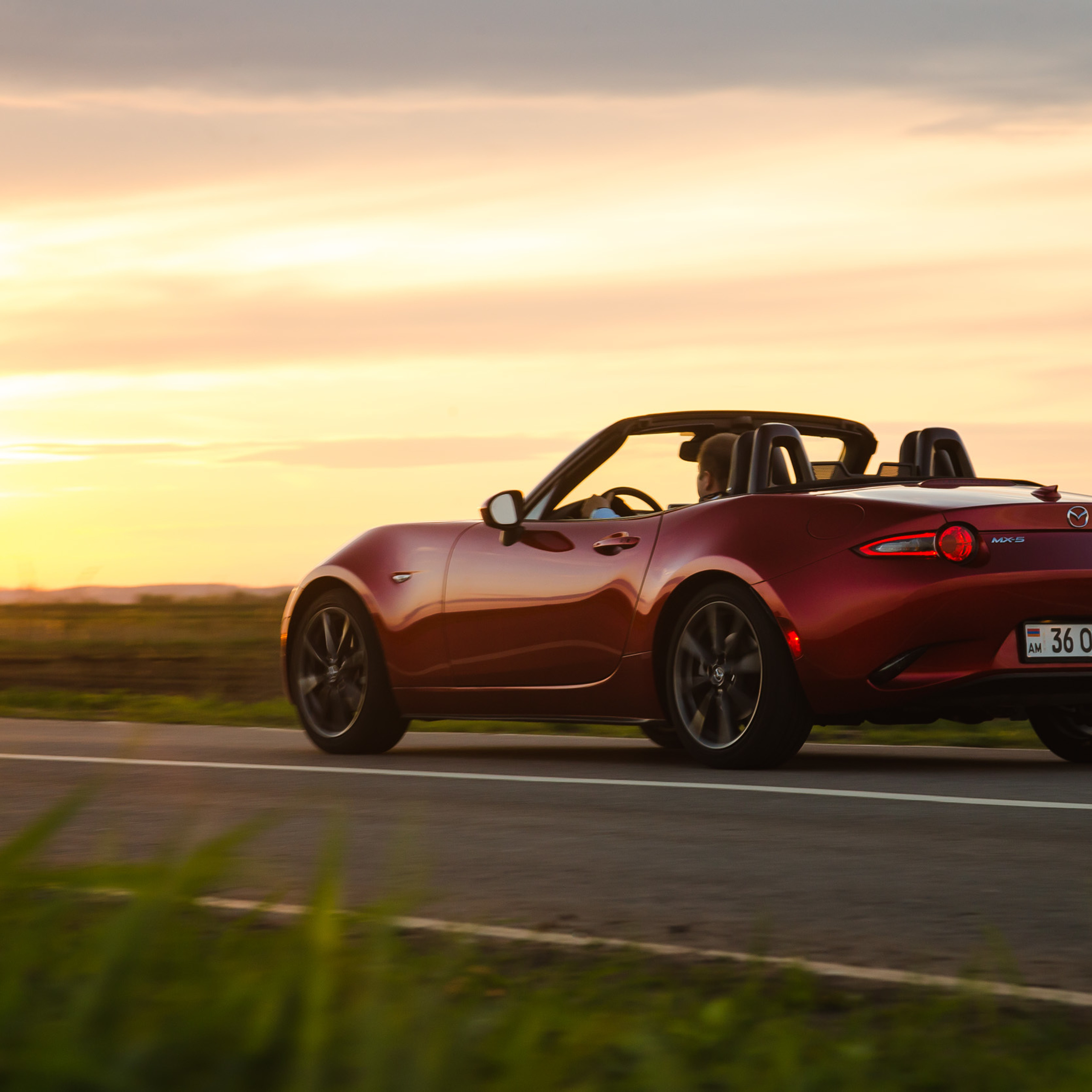 Fiat 124 & Mazda MX-5. Фотограф Дмитрий Питерский