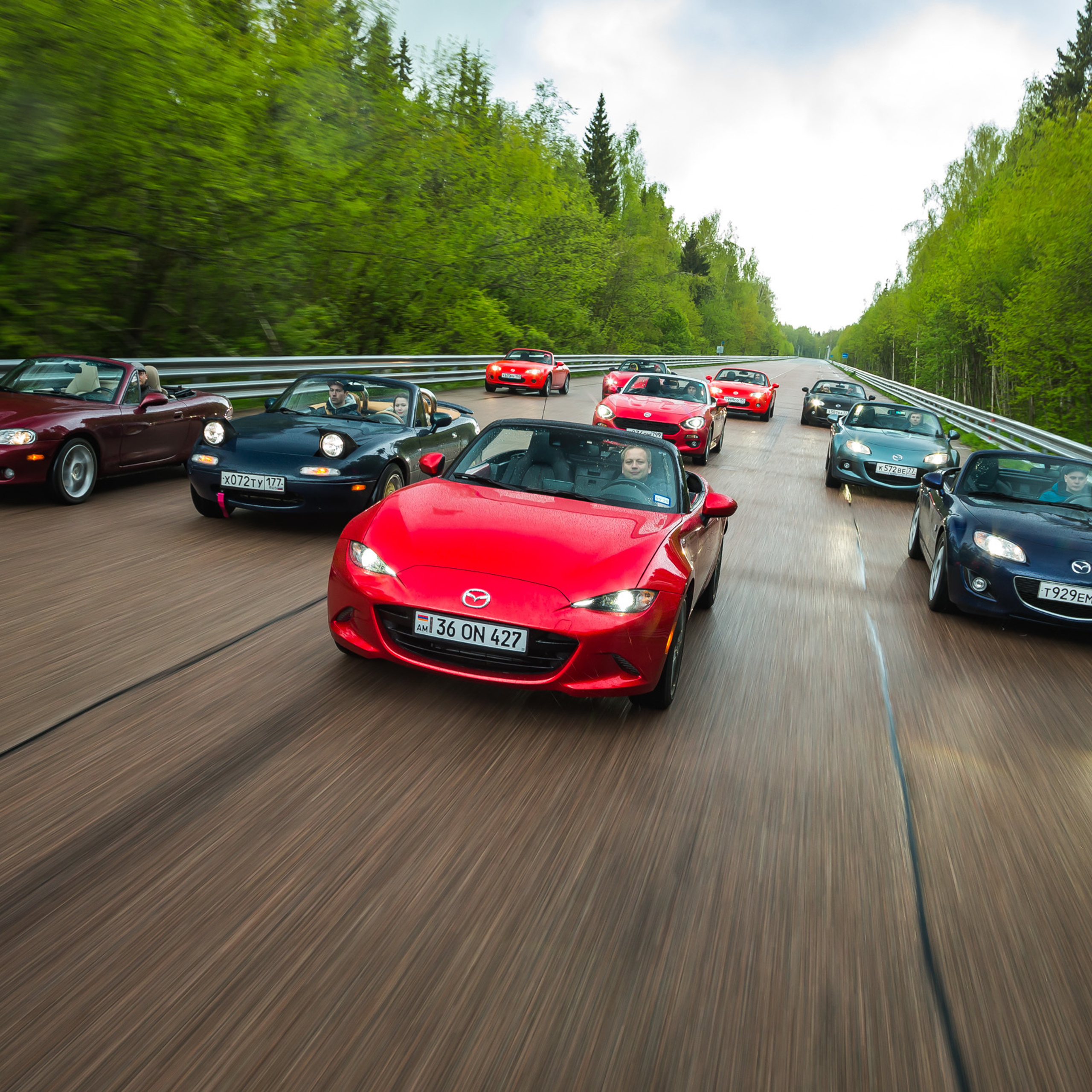 Fiat 124 & Mazda MX-5. Фотограф Дмитрий Питерский