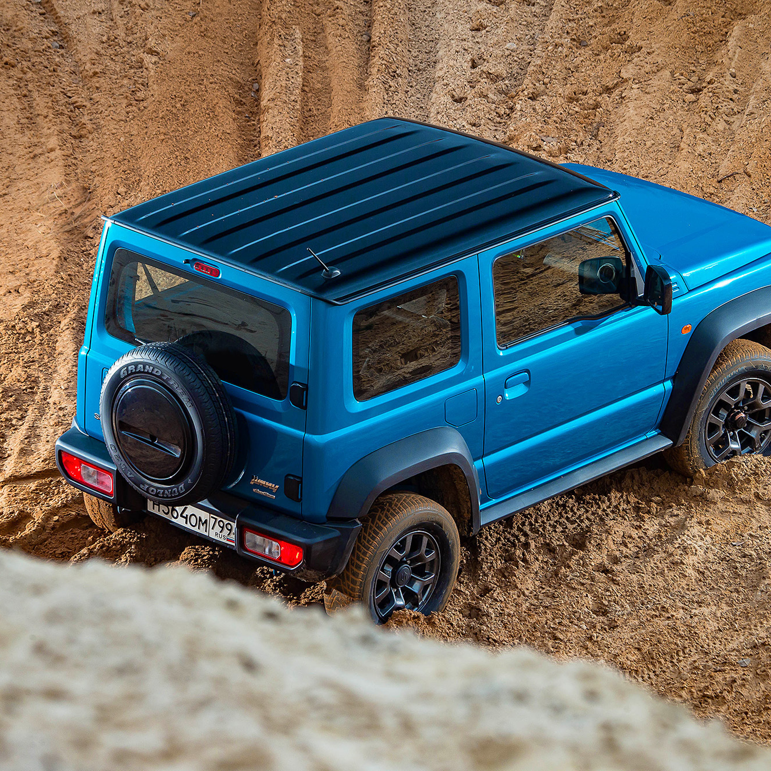 Suzuki Jimny. Фотограф Дмитрий Питерский