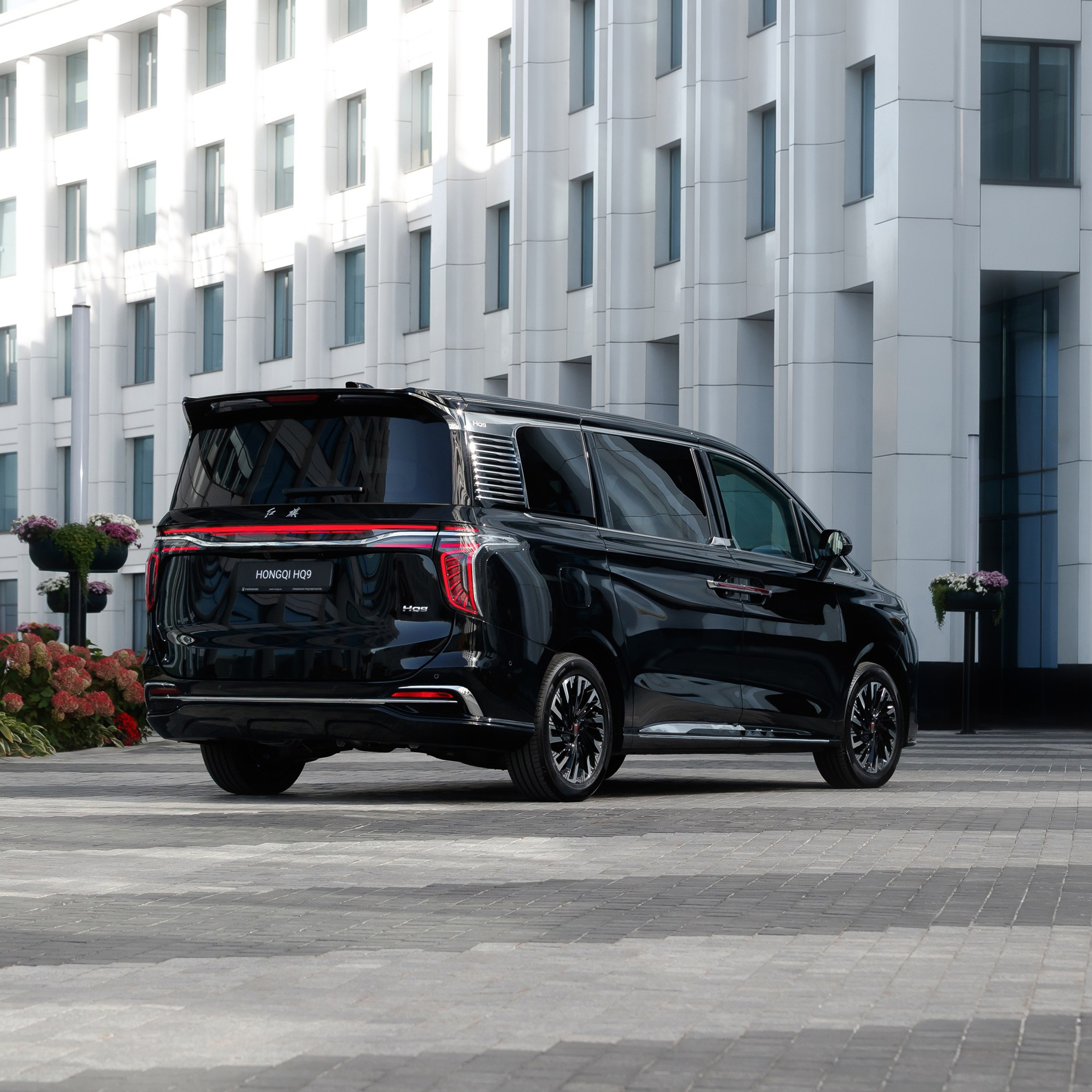 Hongqi HS9. Фотограф Дмитрий Питерский