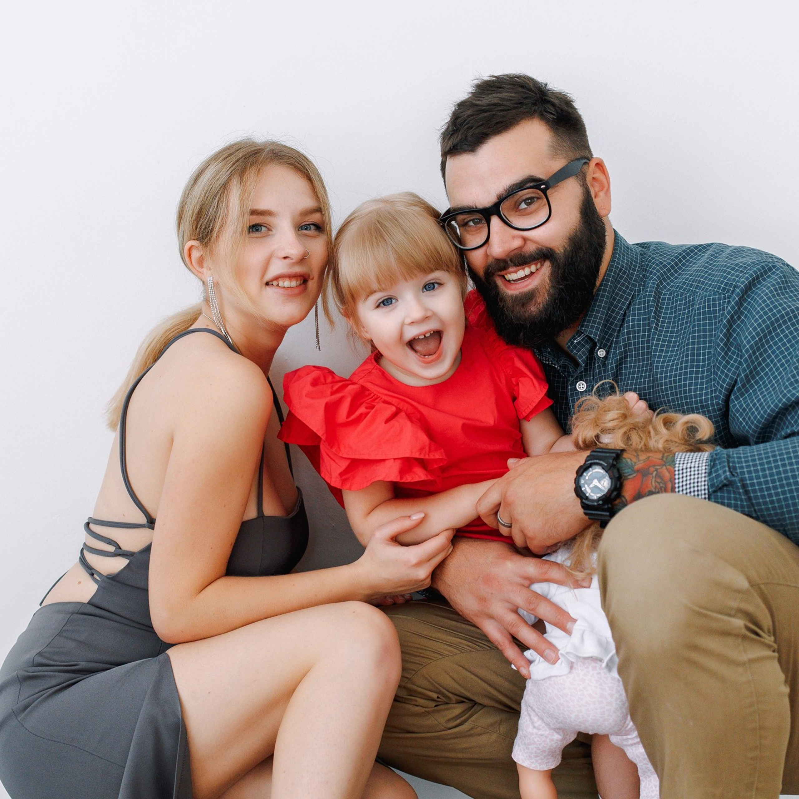 Алексей, Юля и Василиса