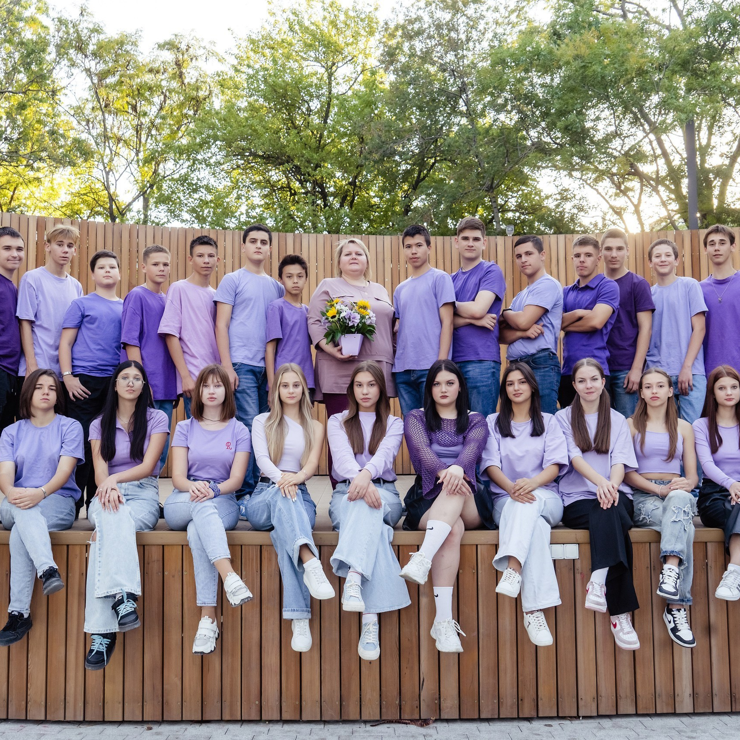 Съемка выпускного общая фотография портрет школьника фотокнига. Выпускные альбомы в Новороссийске и Краснодарском крае