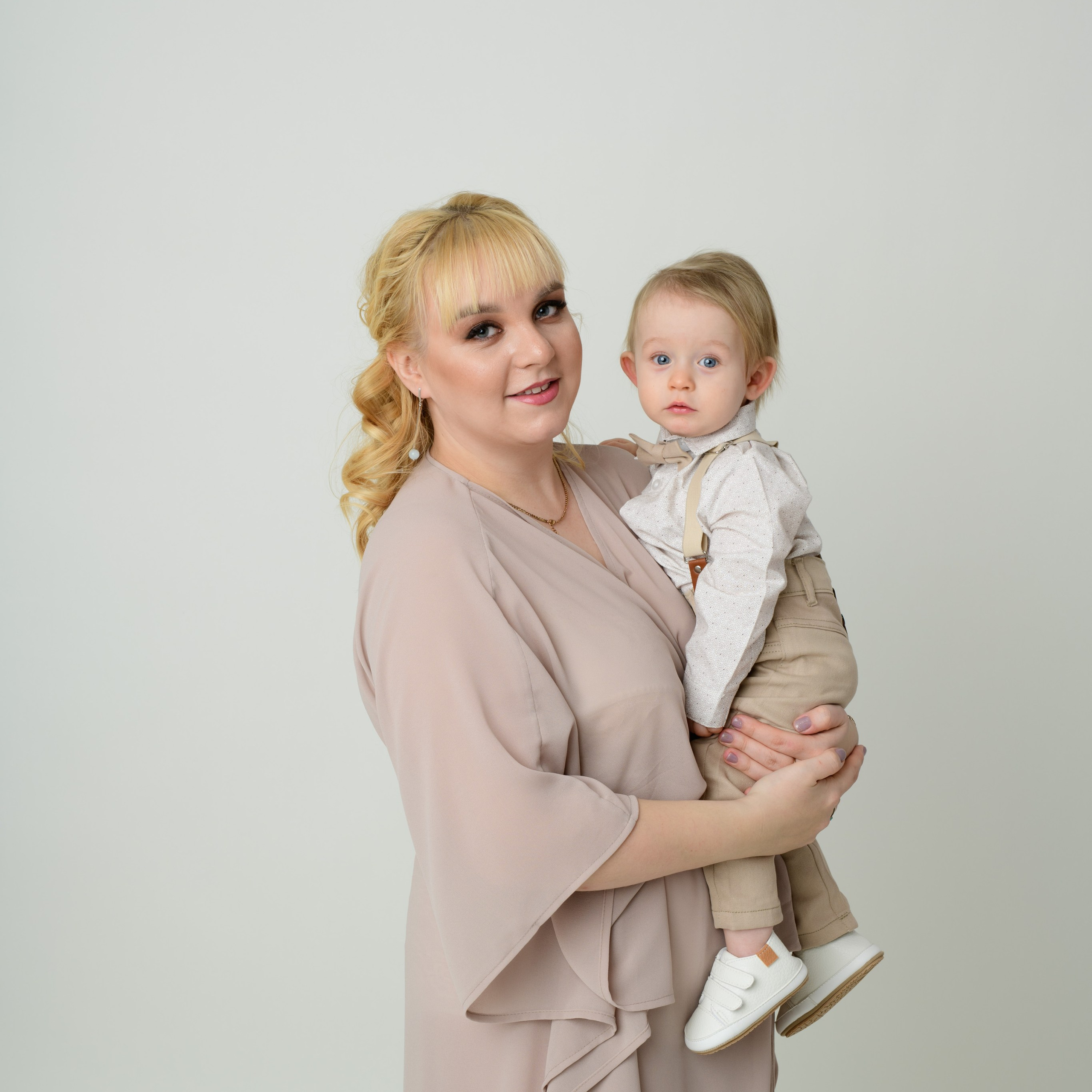 Отзывы о детском фотографе Елене Красилиной. Профессиональный фотограф Елена Красилина г.Ярославль, г. Рыбинск