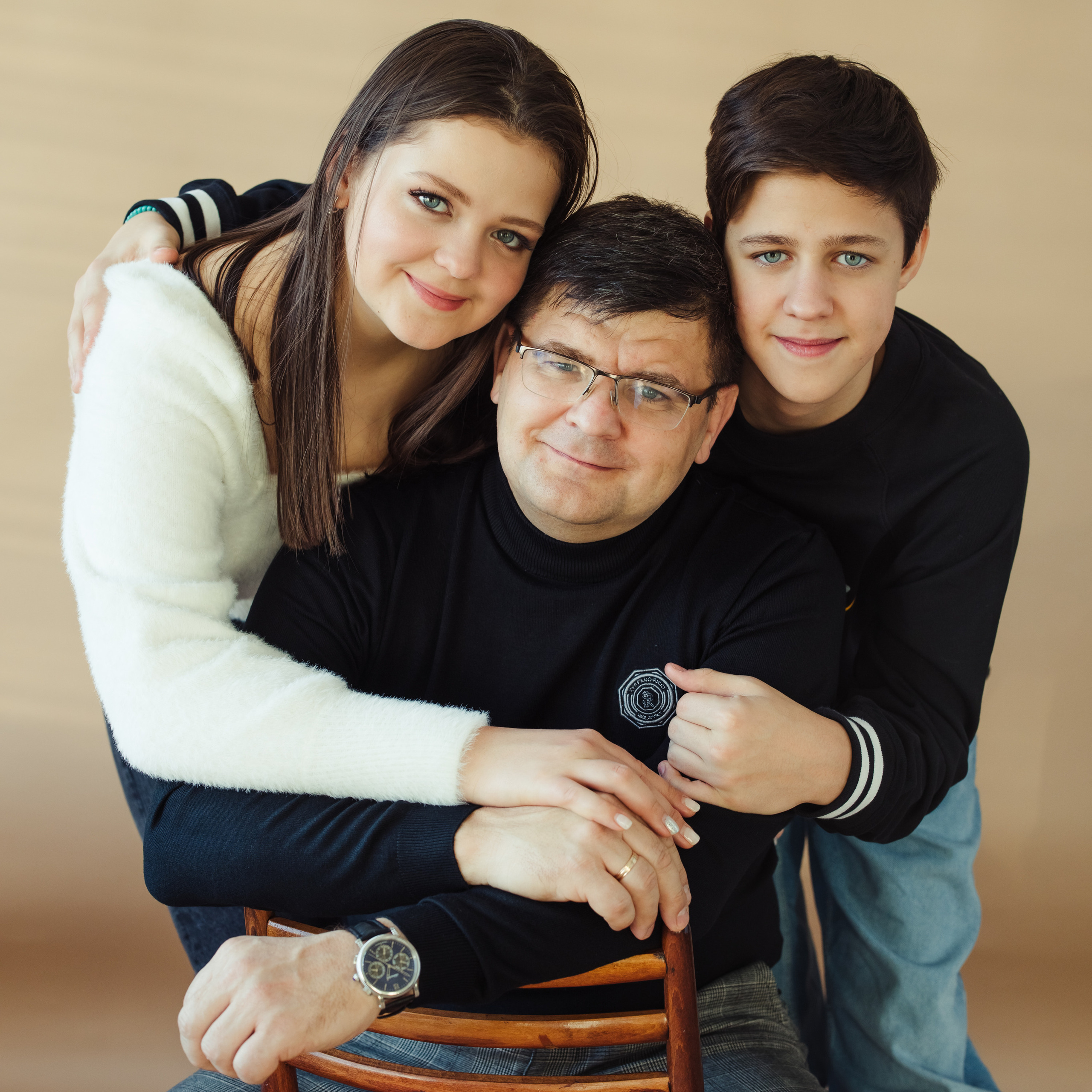 Классическая семейная фотосессия