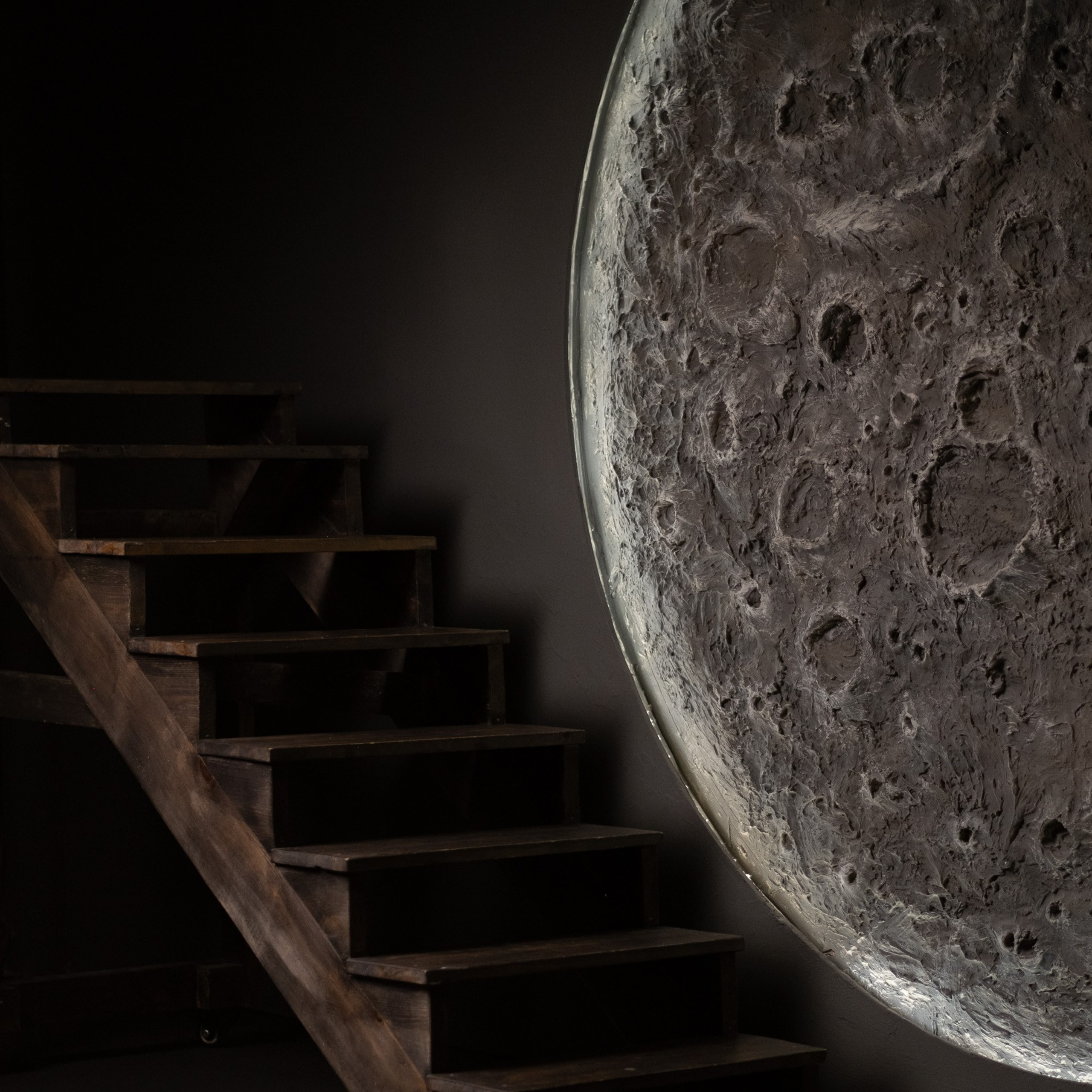 Moon (Луна) 74&nbsp;м.&nbsp;кв.