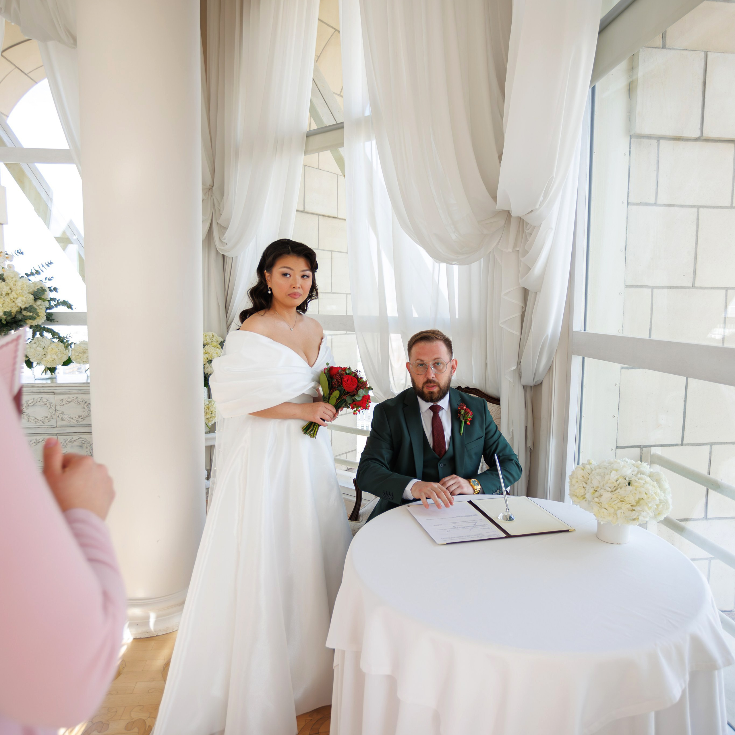 Регистрация брака в ресторане Романтик гостиница Украина. Свадебный фотограф Москва и МО Сергей Киржаев