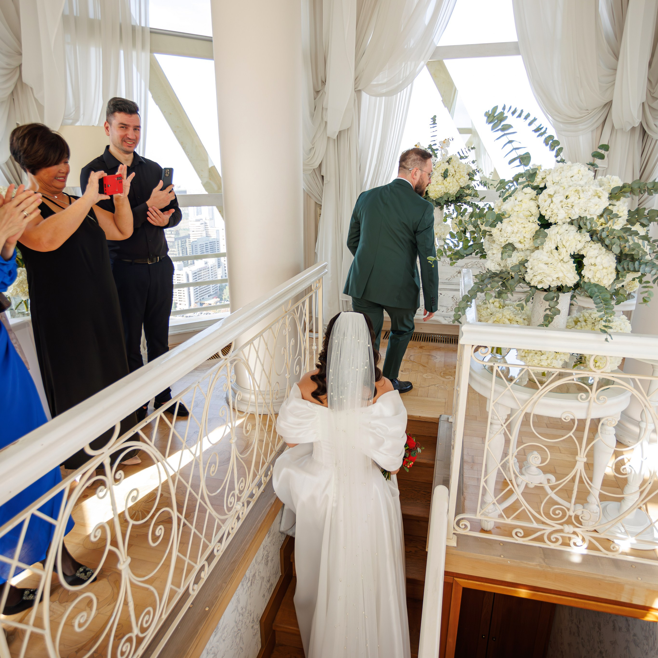 Регистрация брака в ресторане Романтик гостиница Украина. Свадебный фотограф Москва и МО Сергей Киржаев