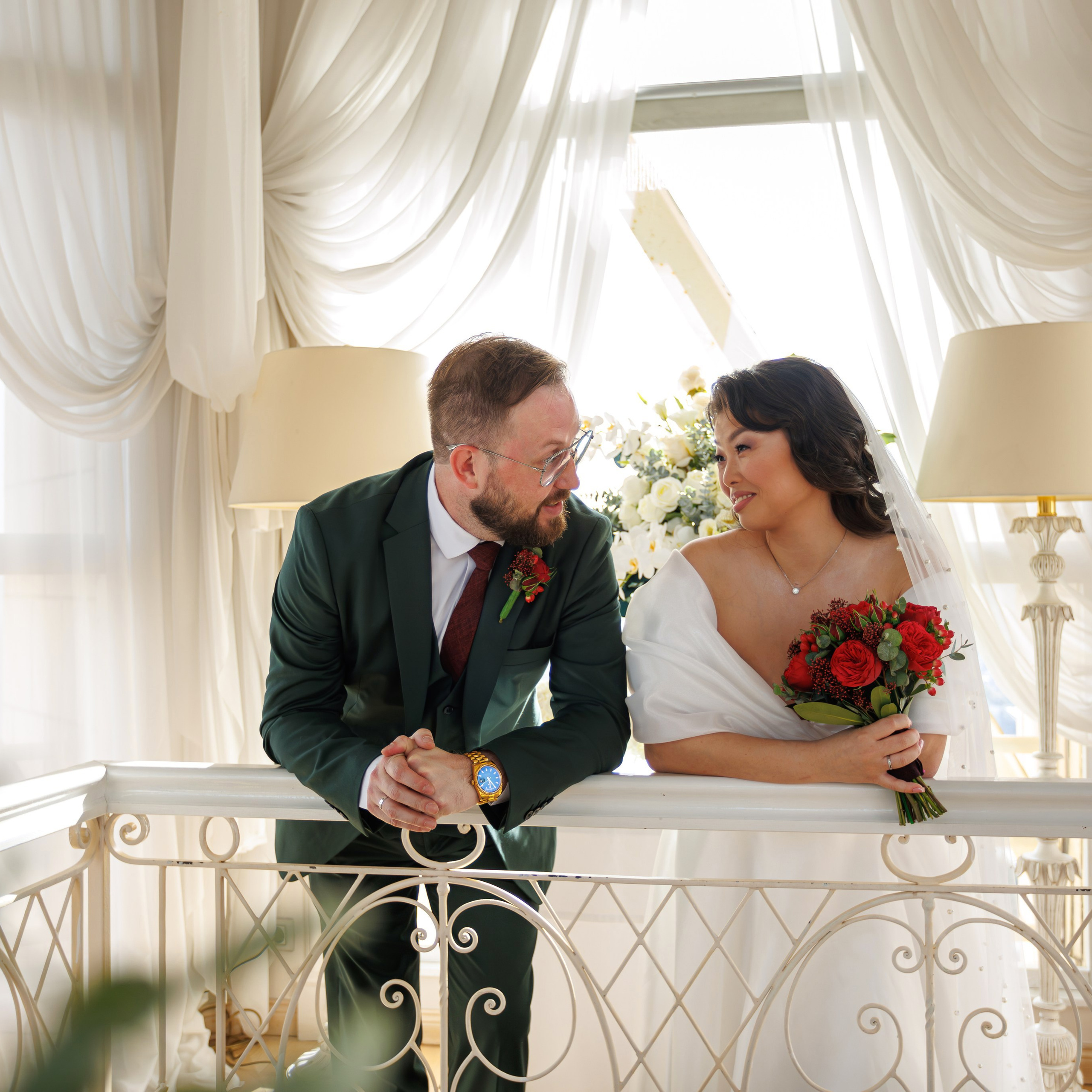 Регистрация брака в ресторане Романтик гостиница Украина. Свадебный фотограф Москва и МО Сергей Киржаев