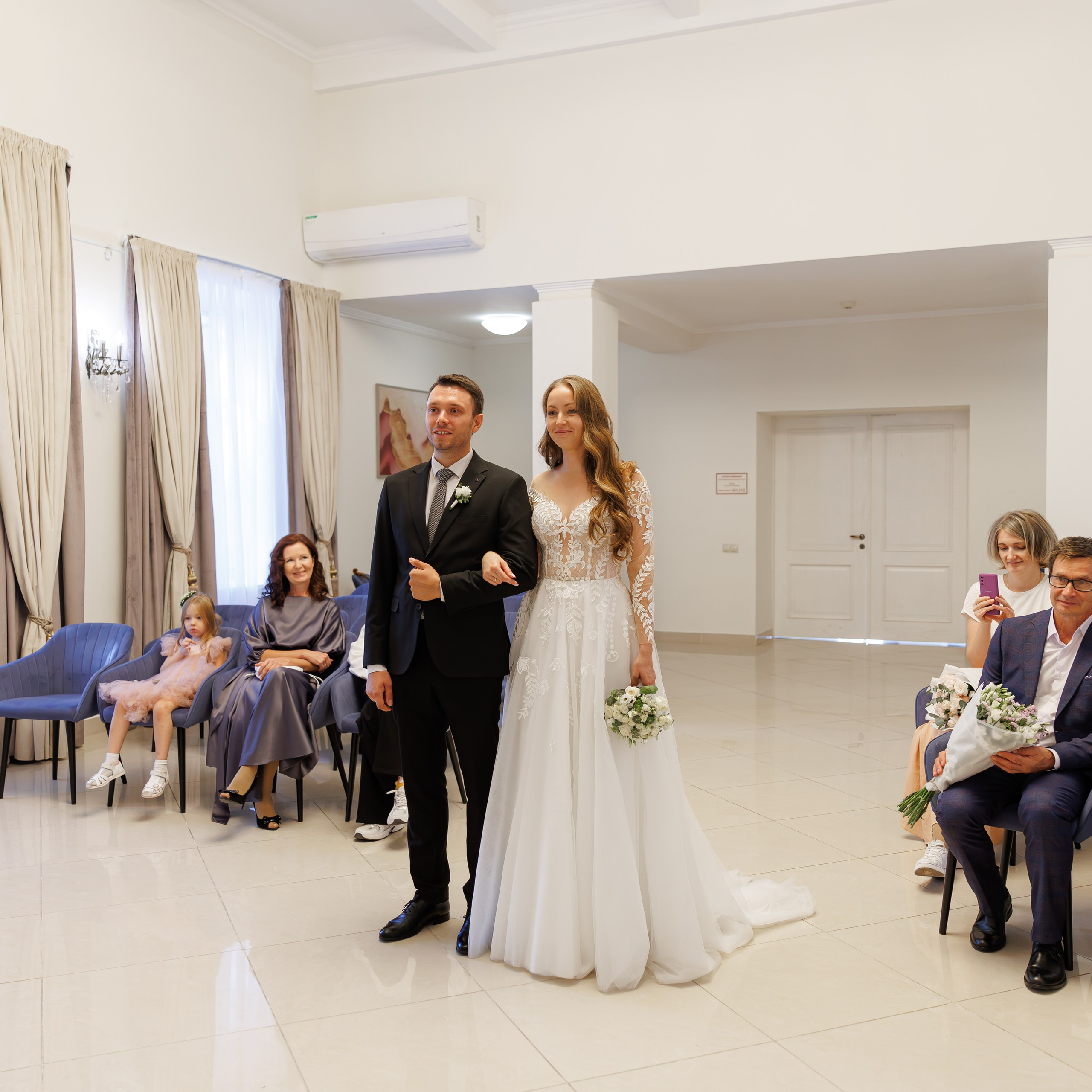 ЗАГС на ВДНХ регистрация брака, описание и особенности. Свадебный фотограф Москва и МО Сергей Киржаев