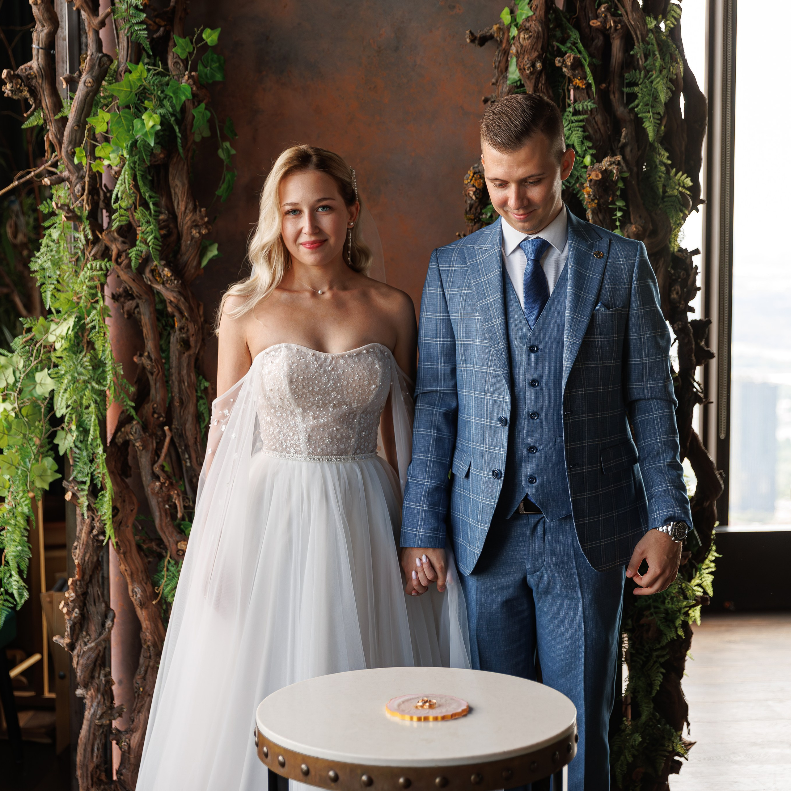 Регистрация брака в ресторане BIRDS Москва-Сити. Свадебный фотограф Москва и МО Сергей Киржаев