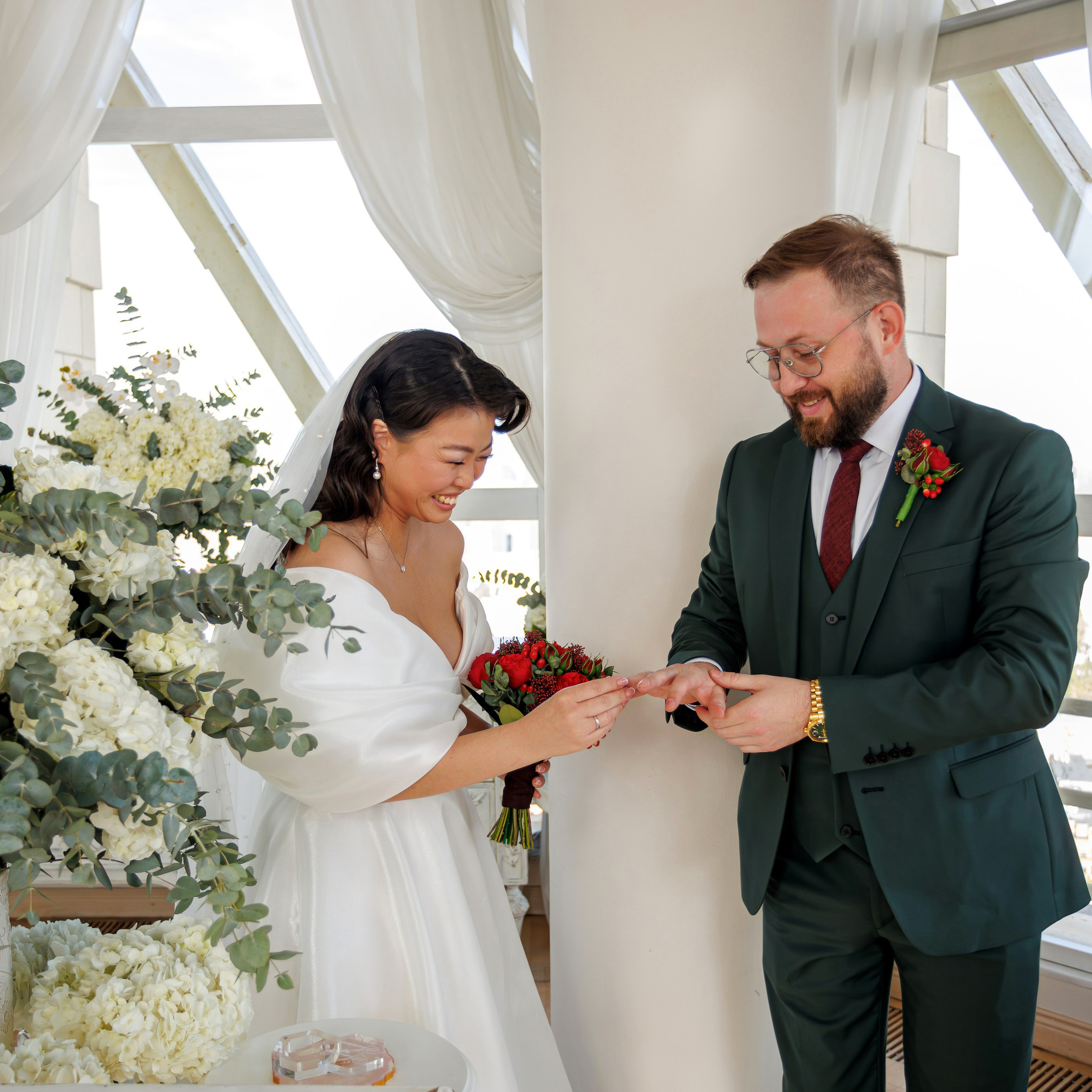 Регистрация брака в ресторане Романтик гостиница Украина. Свадебный фотограф Москва и МО Сергей Киржаев