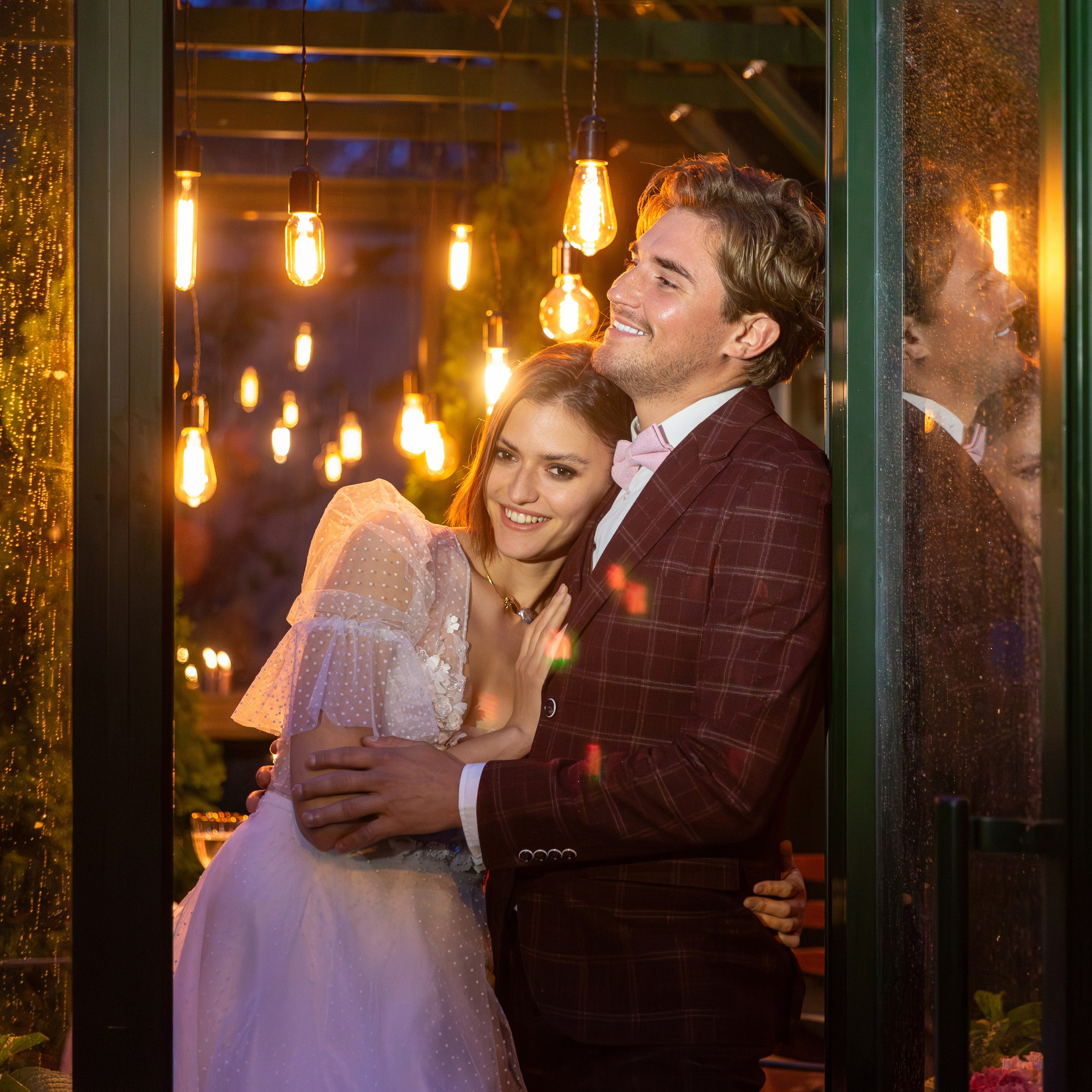 Вечерняя фотосессия жениха и невесты