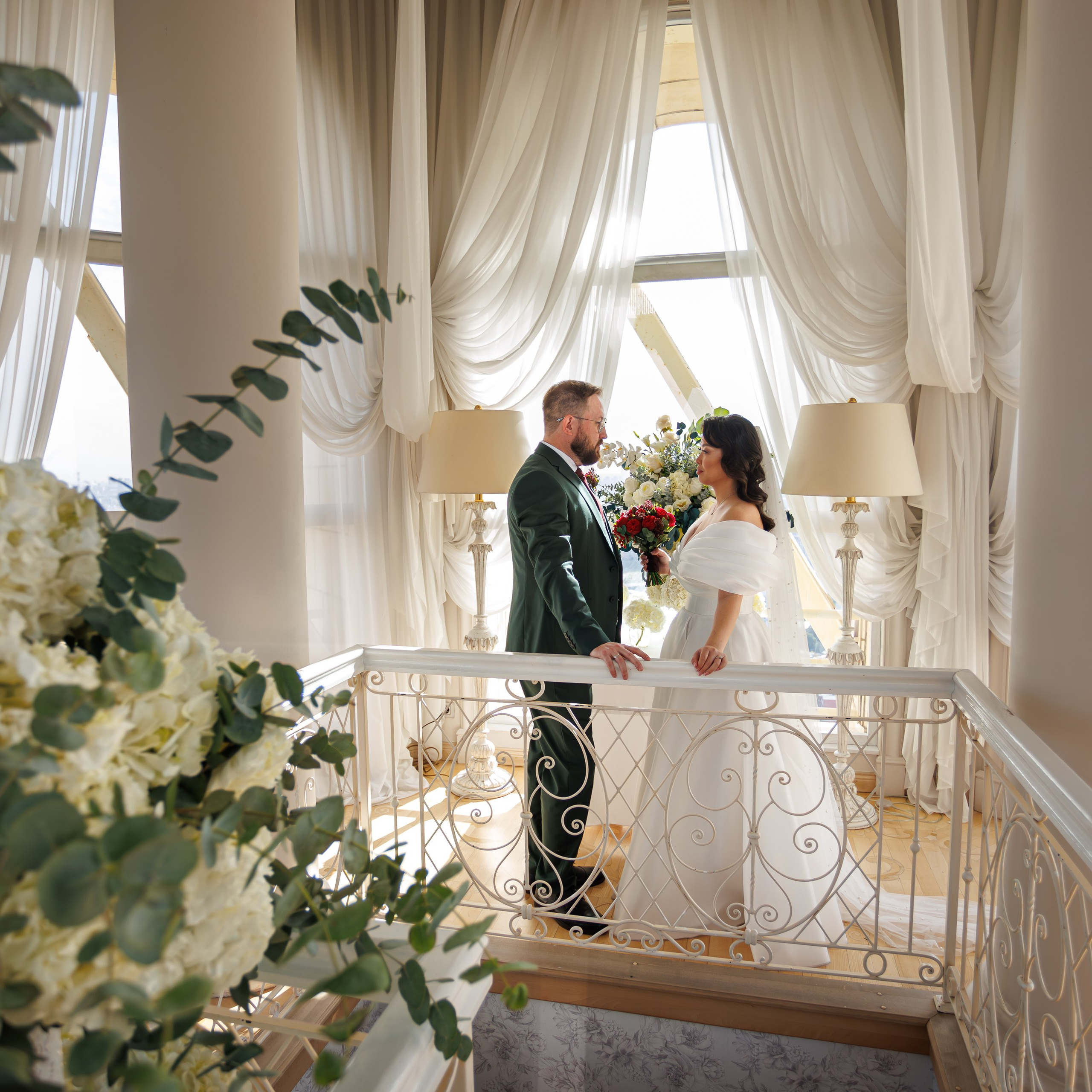 Регистрация брака в ресторане Романтик гостиница Украина. Свадебный фотограф Москва и МО Сергей Киржаев